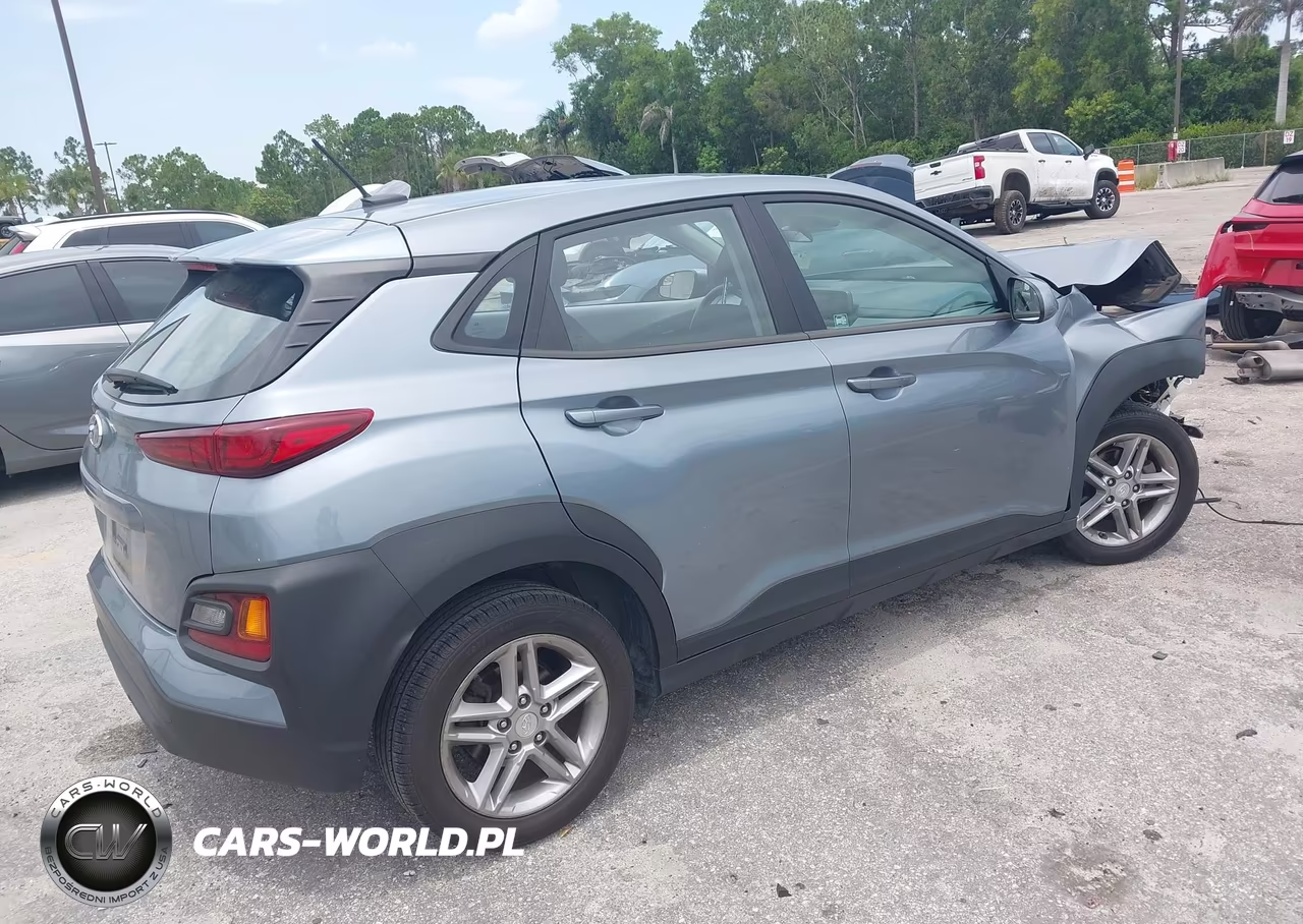 2020 Hyundai Kona Se VIN:KM8K12AA9LU438582 - 4