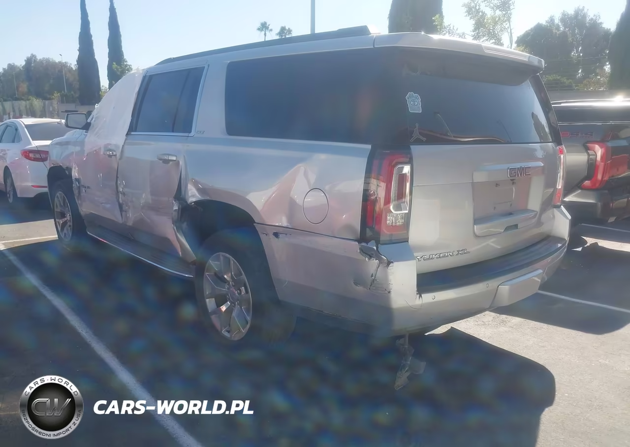 2015 GMC Yukon Xl 1500 Slt VIN:1GKS2HKC3FR745665 - 3