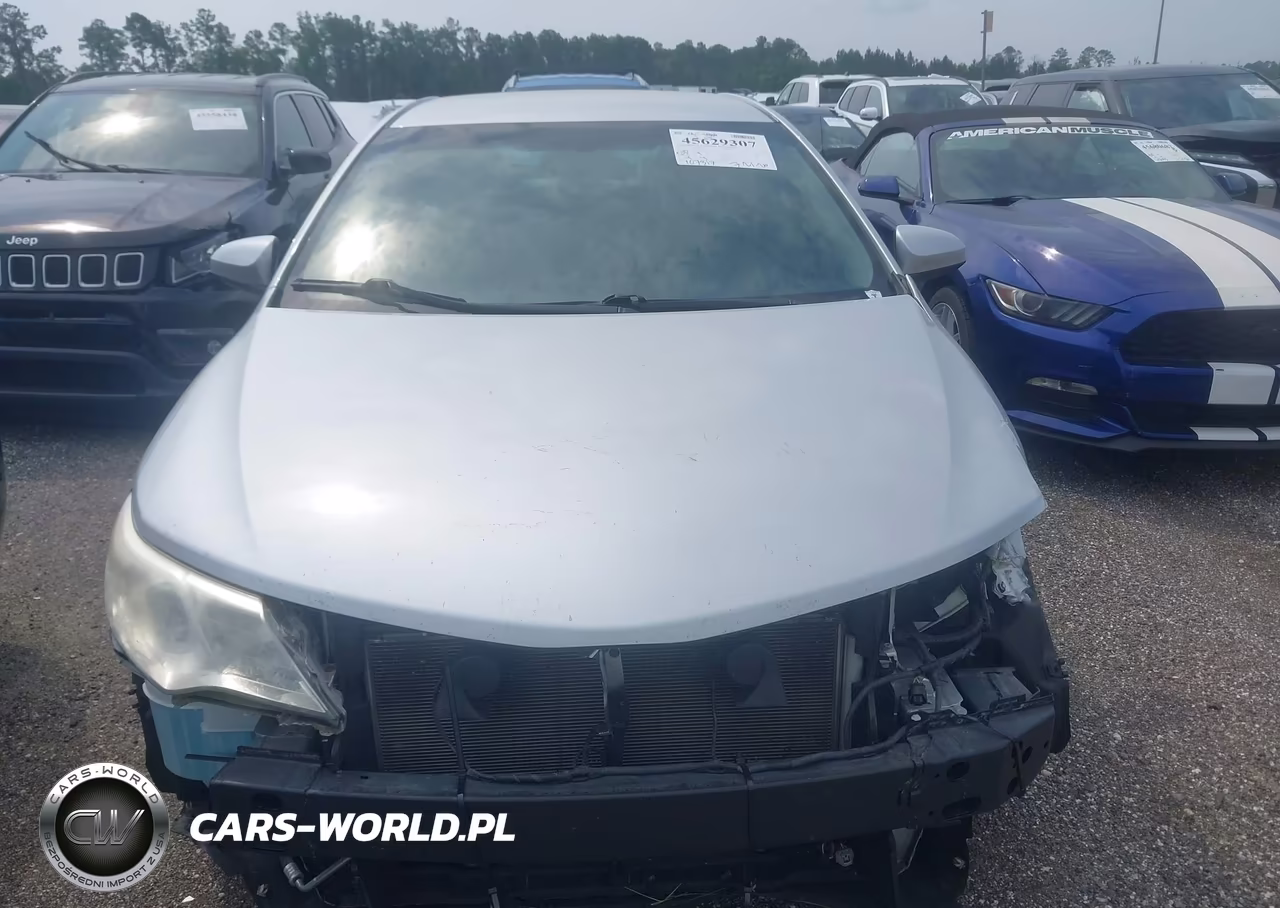 2014 Toyota Camry Le VIN:4T1BF1FK3EU385037 - 12