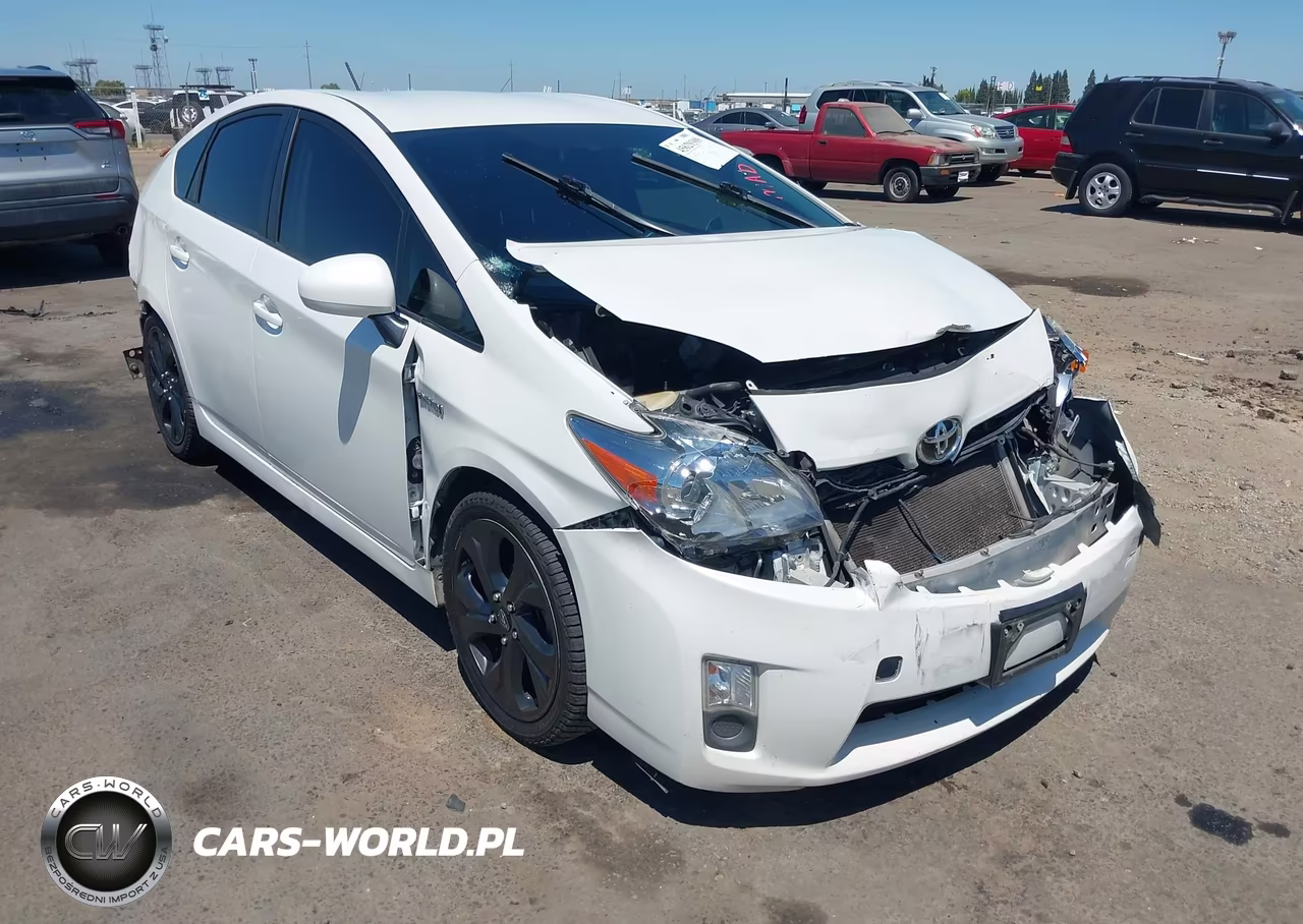 2011 Toyota Prius Three – zdjęcie 1 z 16