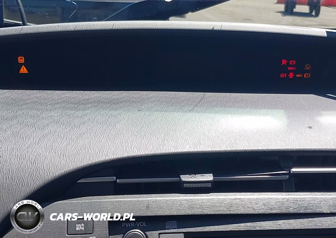2011 Toyota Prius Three VIN:JTDKN3DU4B0275804 - 15