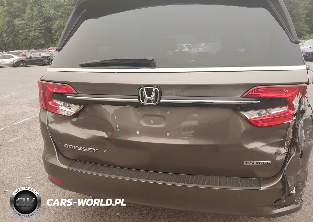 2021 Honda Odyssey Touring VIN:5FNRL6H83MB038826 - 12