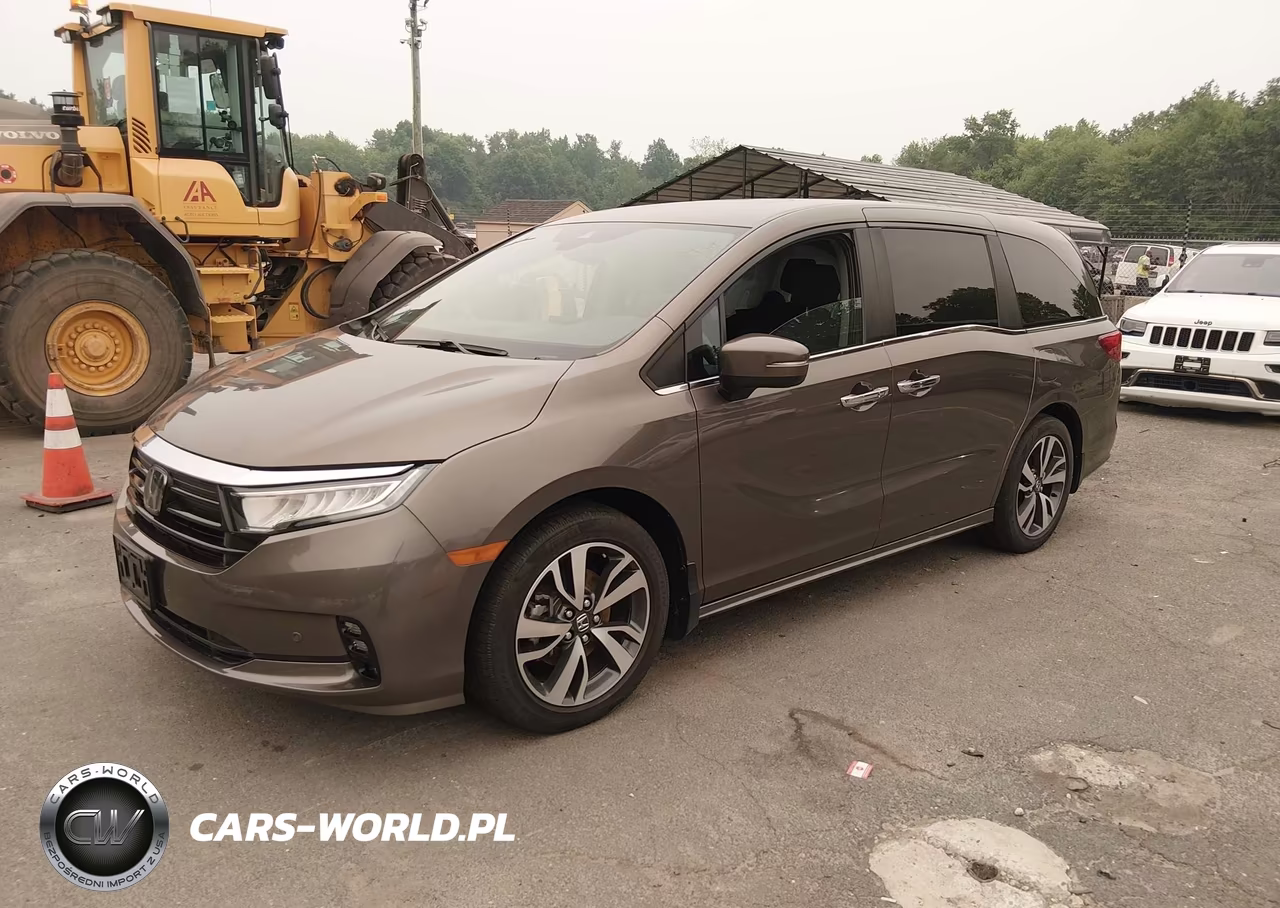 2021 Honda Odyssey Touring VIN:5FNRL6H83MB038826 - 2