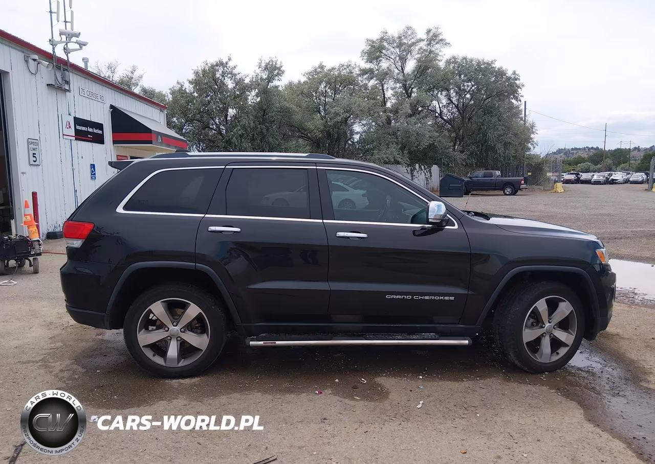 2015 Jeep Grand Cherokee Limited VIN:1C4RJFBGXFC864739 - 13