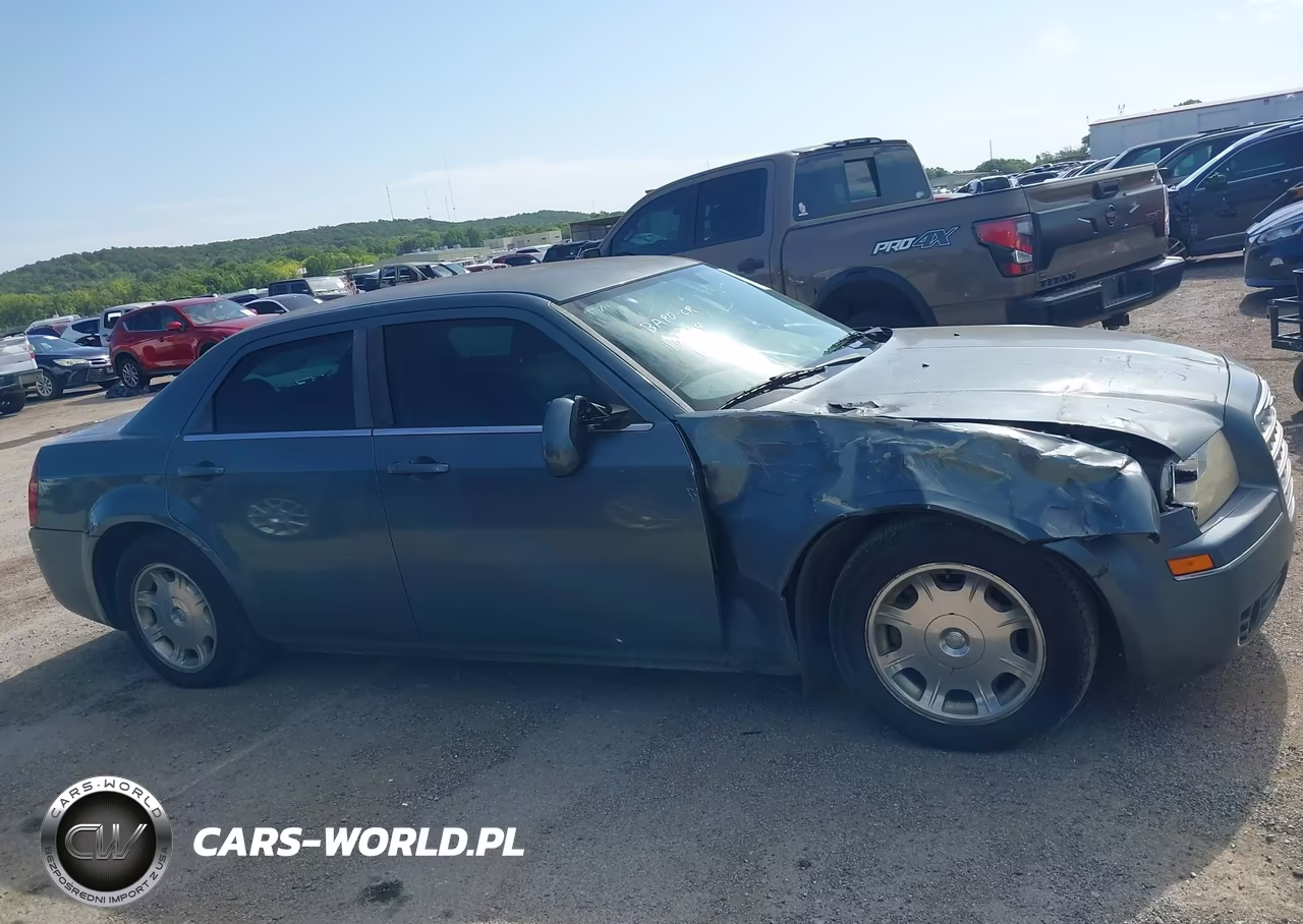 2005 Chrysler 300 Touring VIN:2C3JA53G35H625989 - 13