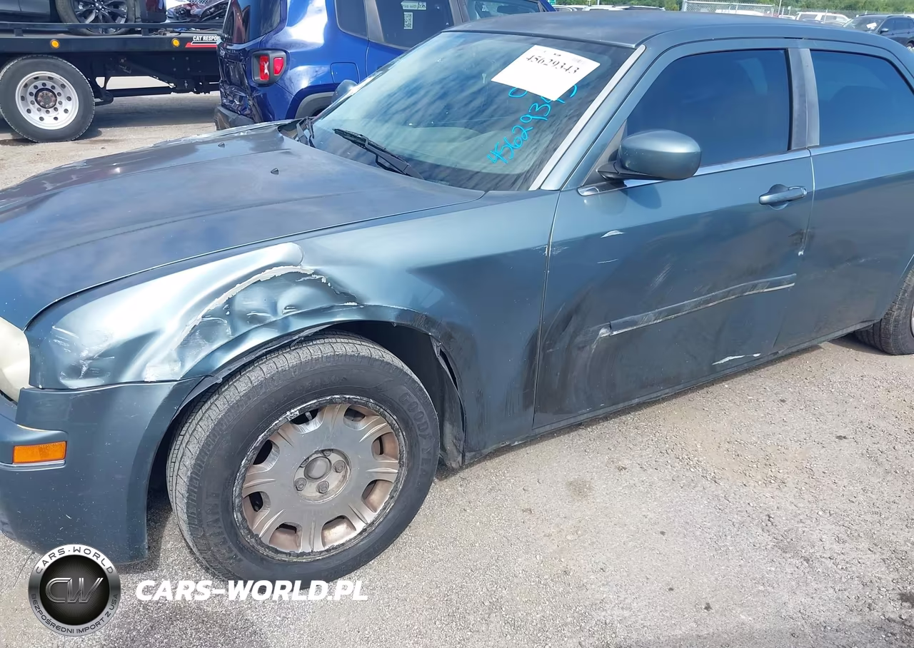 2005 Chrysler 300 Touring VIN:2C3JA53G35H625989 - 6
