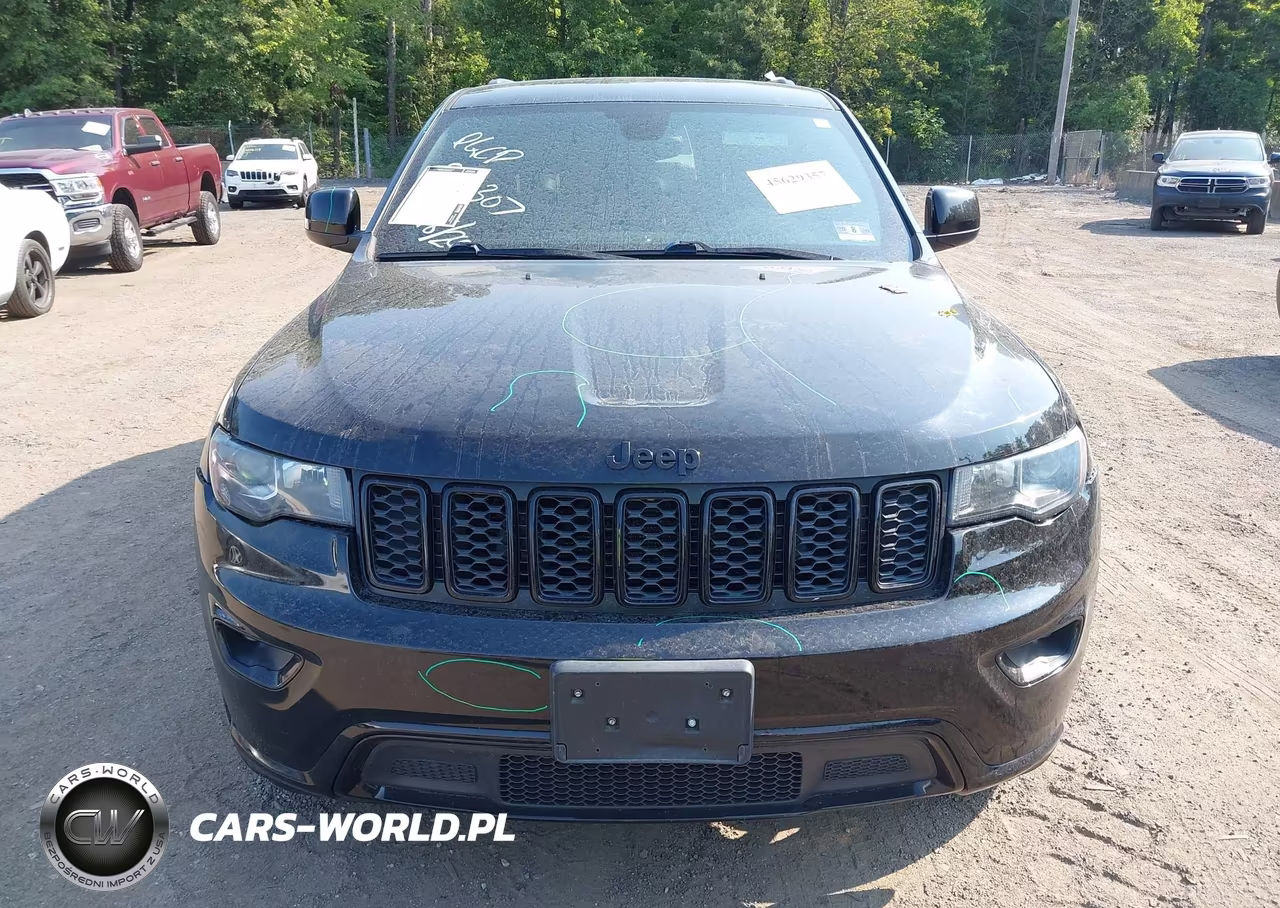 2017 Jeep Grand Cherokee Altitude VIN:1C4RJFAG5HC892307 - 11