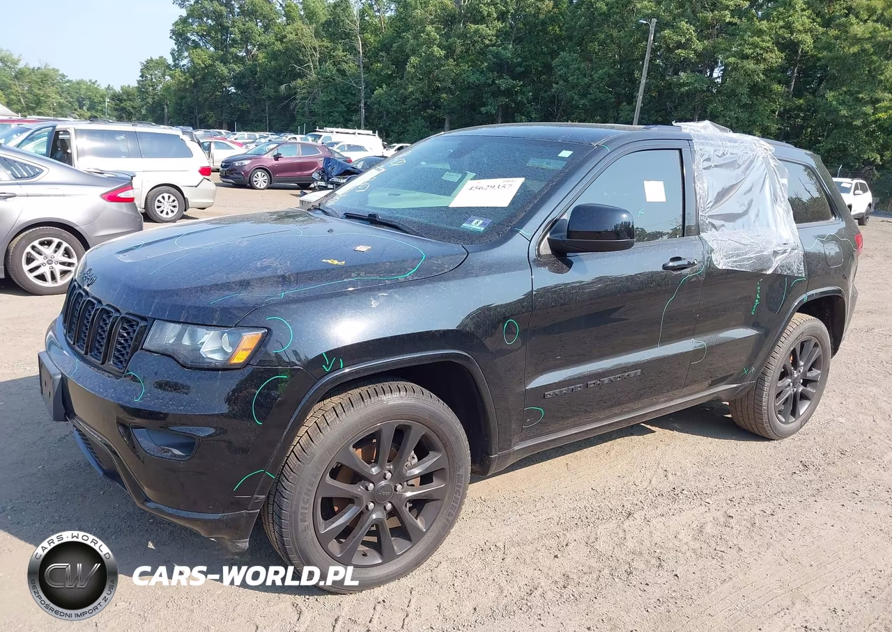2017 Jeep Grand Cherokee Altitude VIN:1C4RJFAG5HC892307 - 2