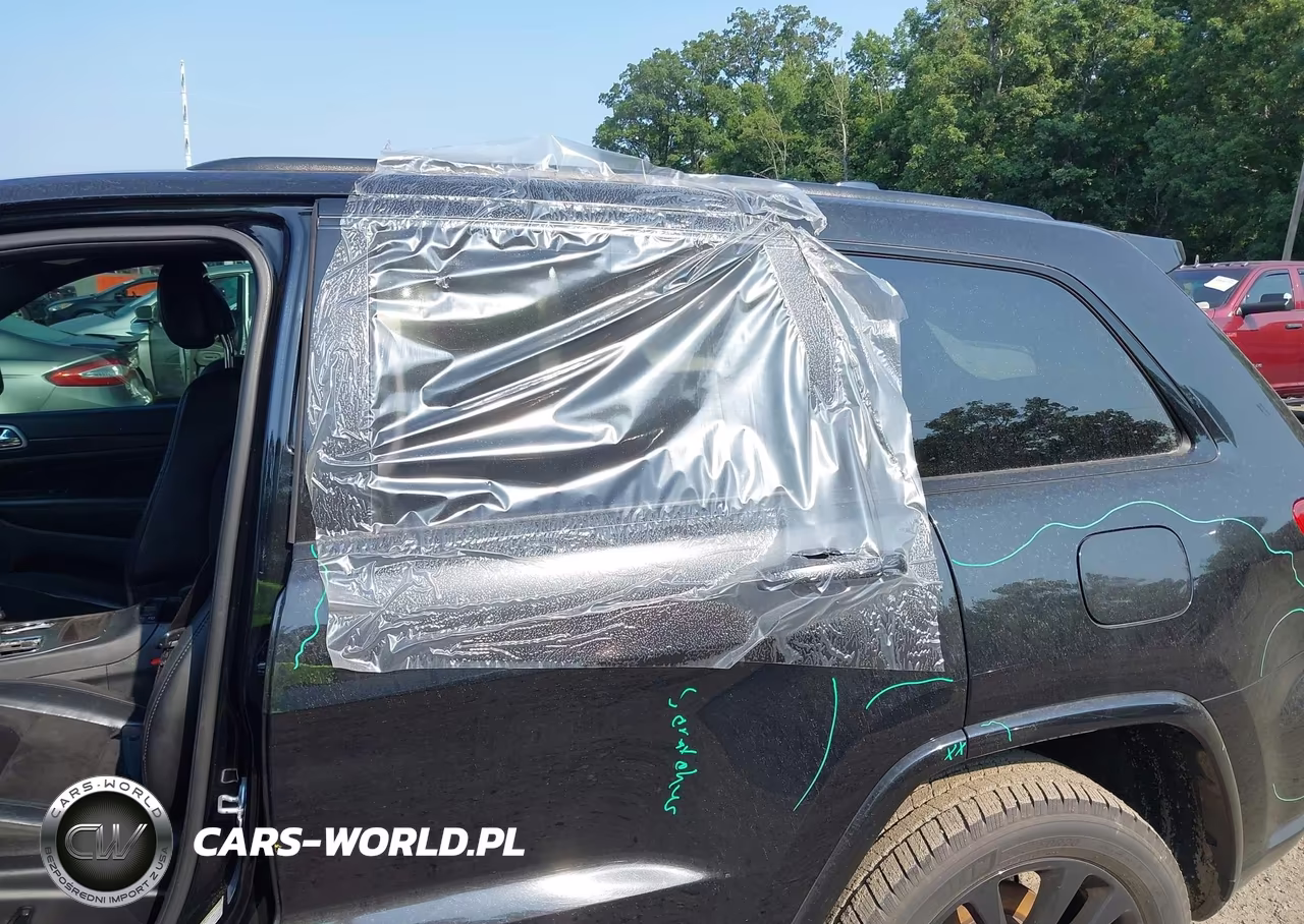 2017 Jeep Grand Cherokee Altitude VIN:1C4RJFAG5HC892307 - 6