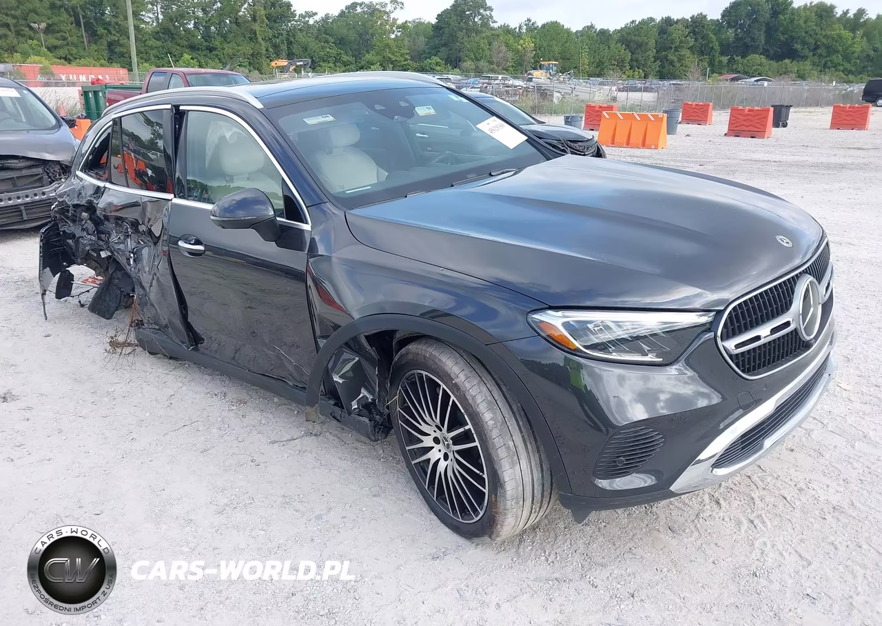 2024 Mercedes-Benz Glc 300 Suv – zdjęcie 1 z 16
