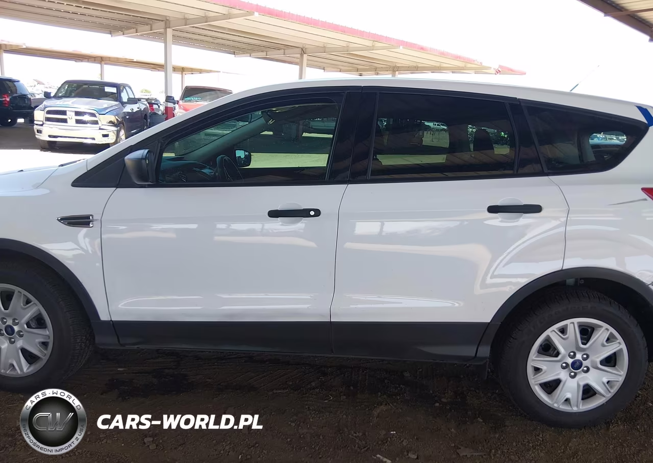 2016 Ford Escape S VIN:1FMCU0F73GUB83365 - 14