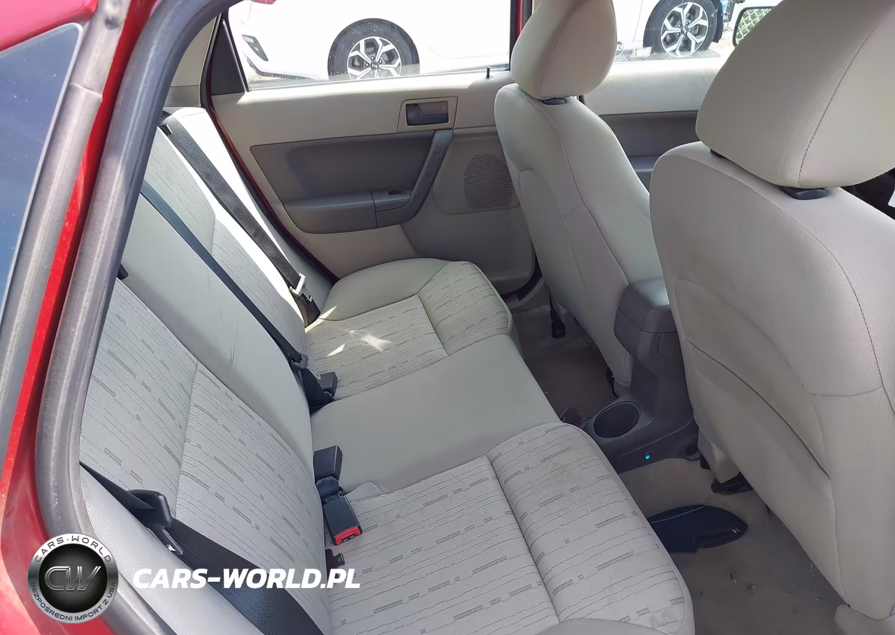 2010 Ford Focus Se VIN:1FAHP3FNXAW192244 - 8