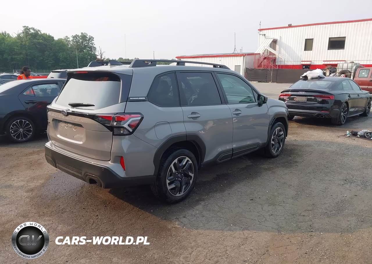 2025 Subaru Forester Limited VIN:JF2SLDRC0SH602052 - 4