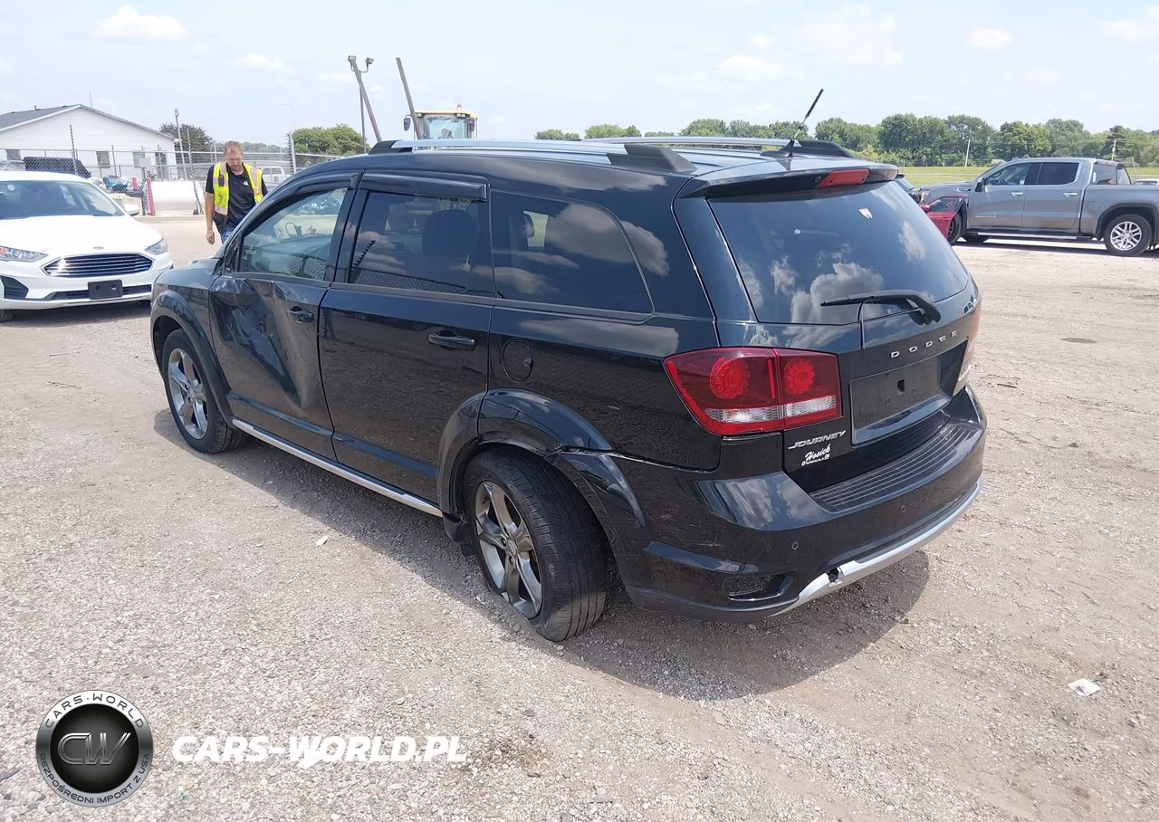 2016 Dodge Journey Crossroad Plus VIN:3C4PDCGB6GT142443 - 3