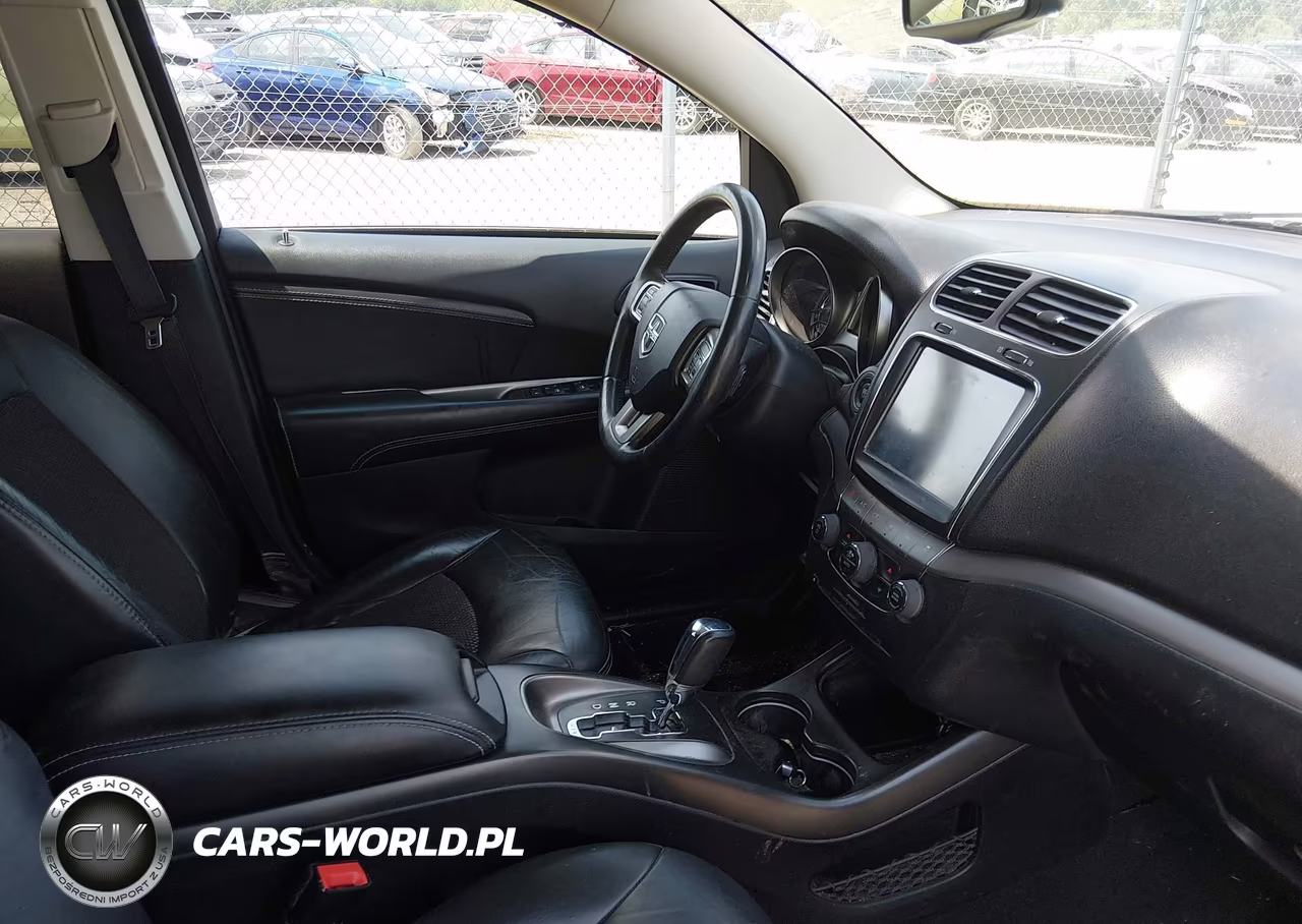 2016 Dodge Journey Crossroad Plus VIN:3C4PDCGB6GT142443 - 5