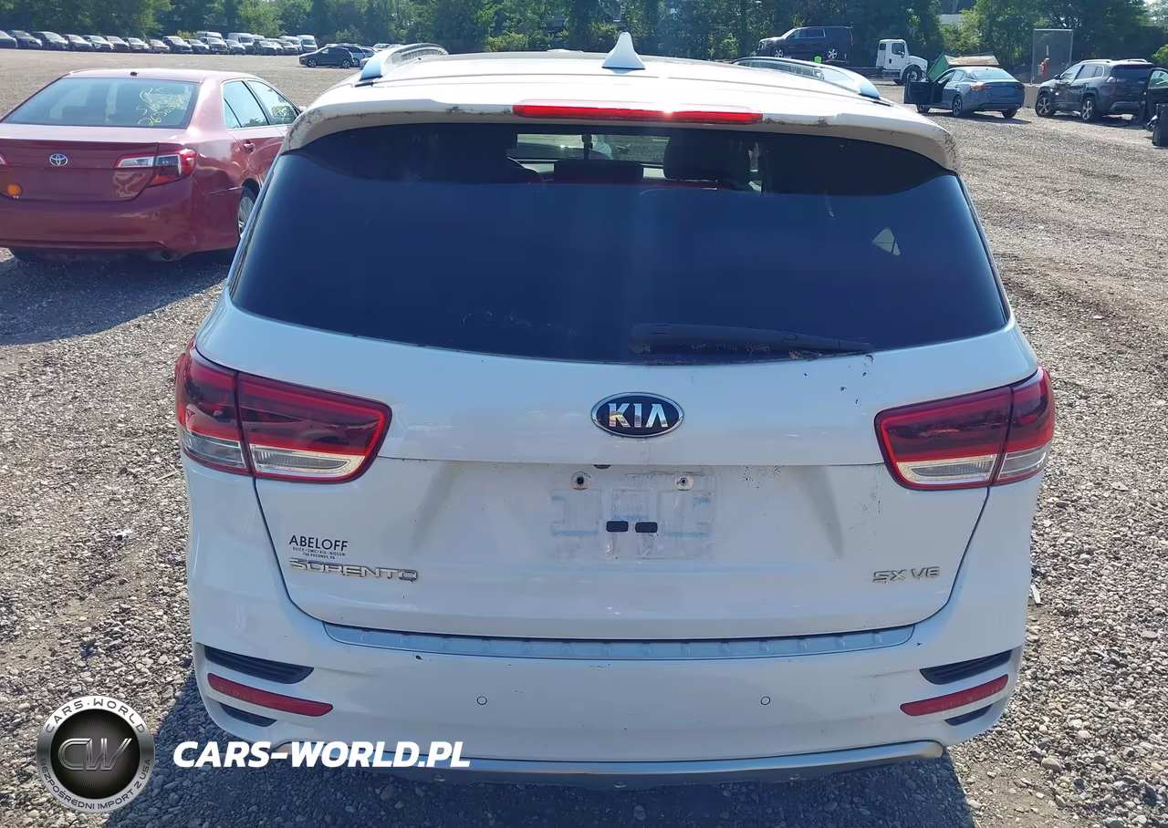 2018 Kia Sorento 3.3L Sx VIN:5XYPKDA55JG384721 - 16