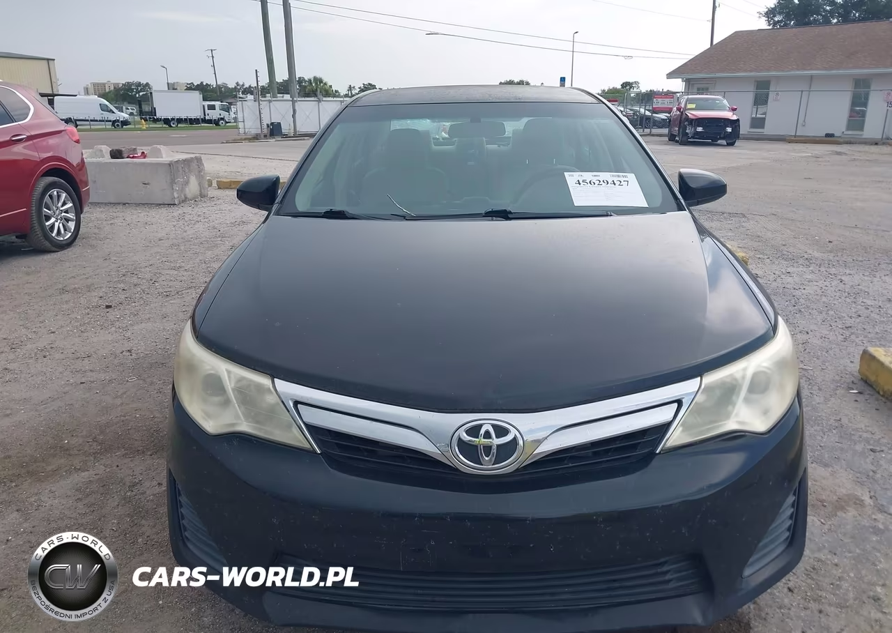2014 Toyota Camry Le VIN:4T1BF1FKXEU432046 - 12