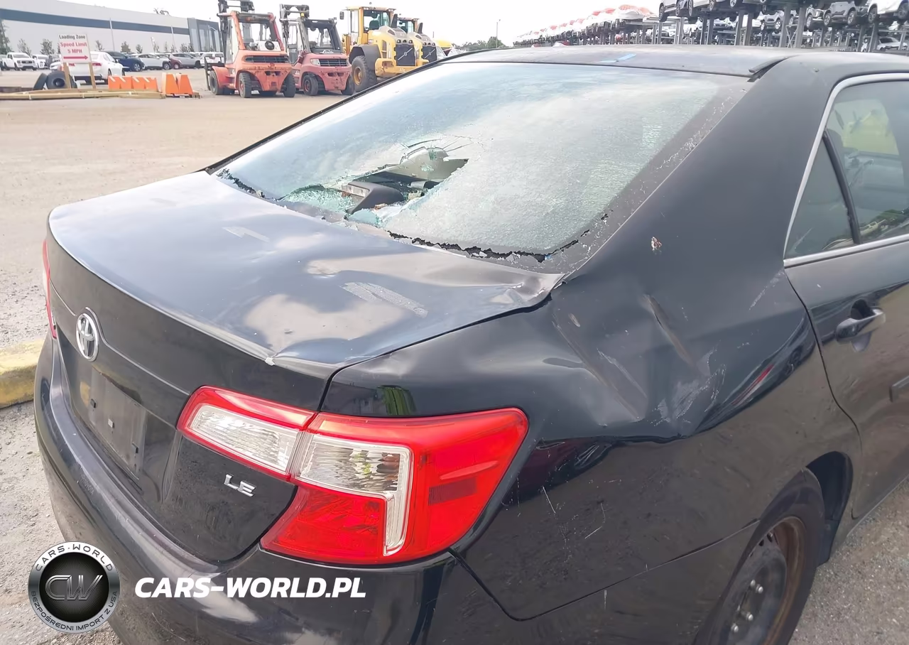 2014 Toyota Camry Le VIN:4T1BF1FKXEU432046 - 6