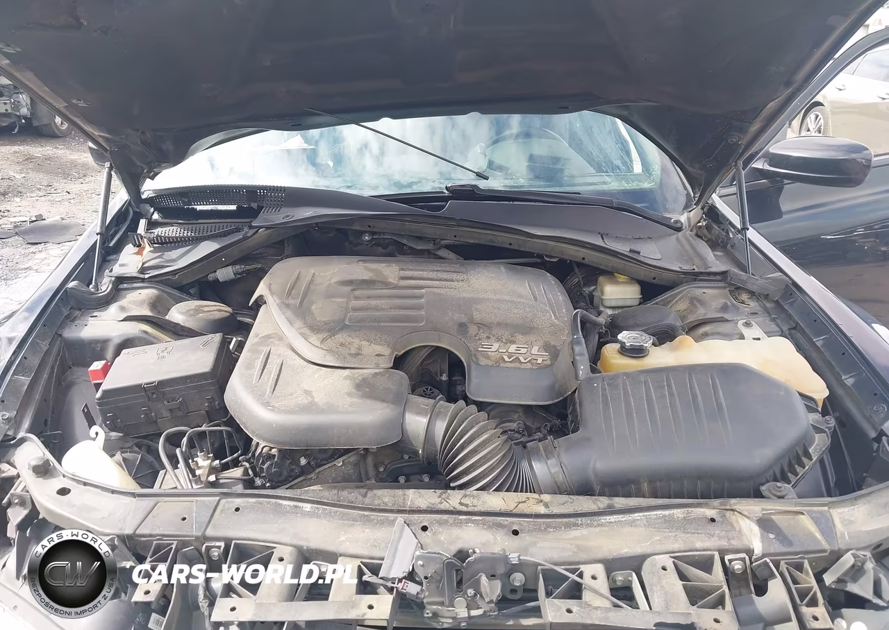 2014 Chrysler 300 300S VIN:2C3CCABG4EH221810 - 10