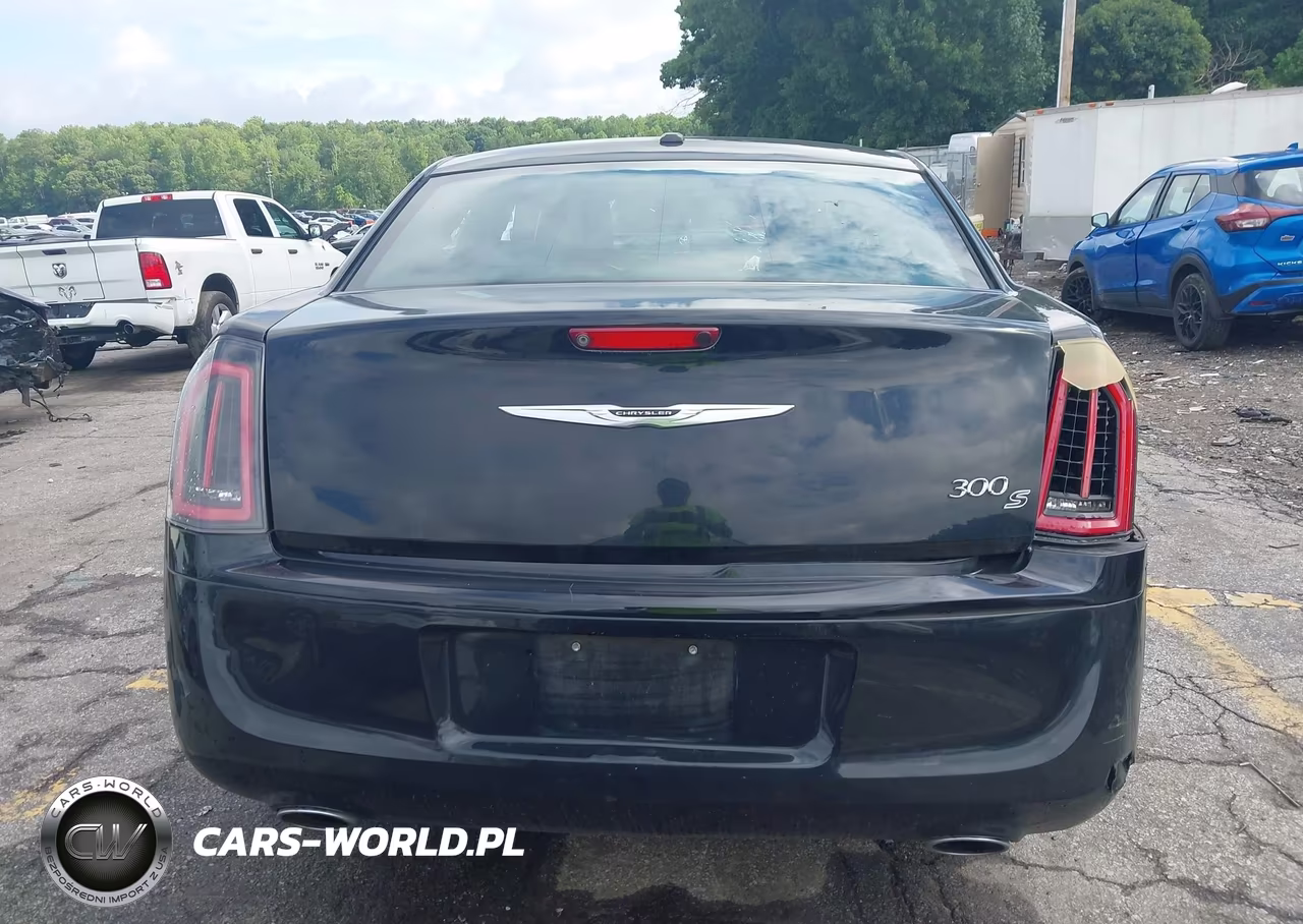 2014 Chrysler 300 300S VIN:2C3CCABG4EH221810 - 16