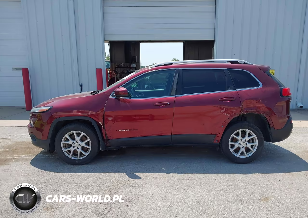2018 Jeep Cherokee Latitude Fwd VIN:1C4PJLCB0JD616141 - 15