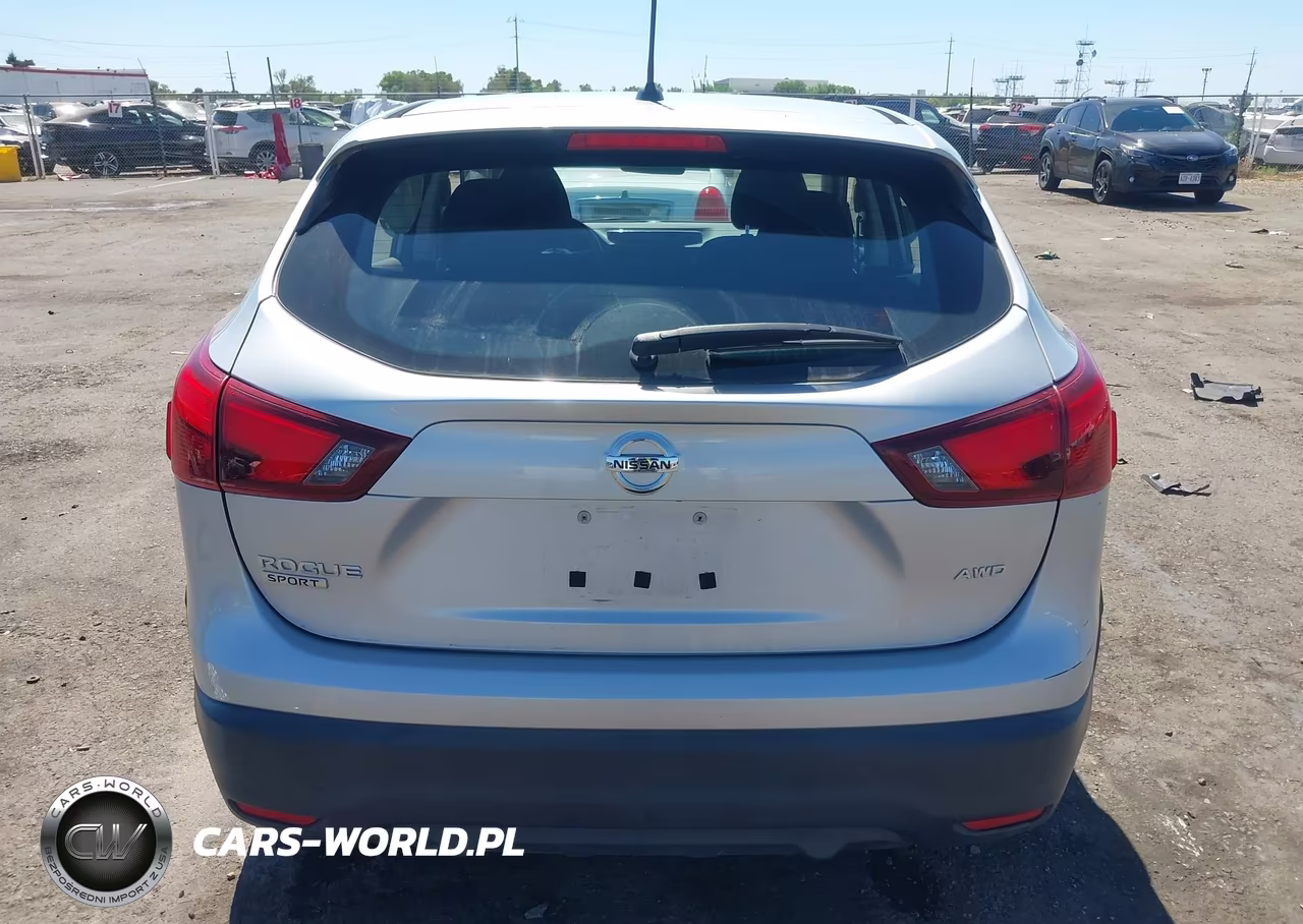 2018 Nissan Rogue Sport S VIN:JN1BJ1CR2JW281080 - 16