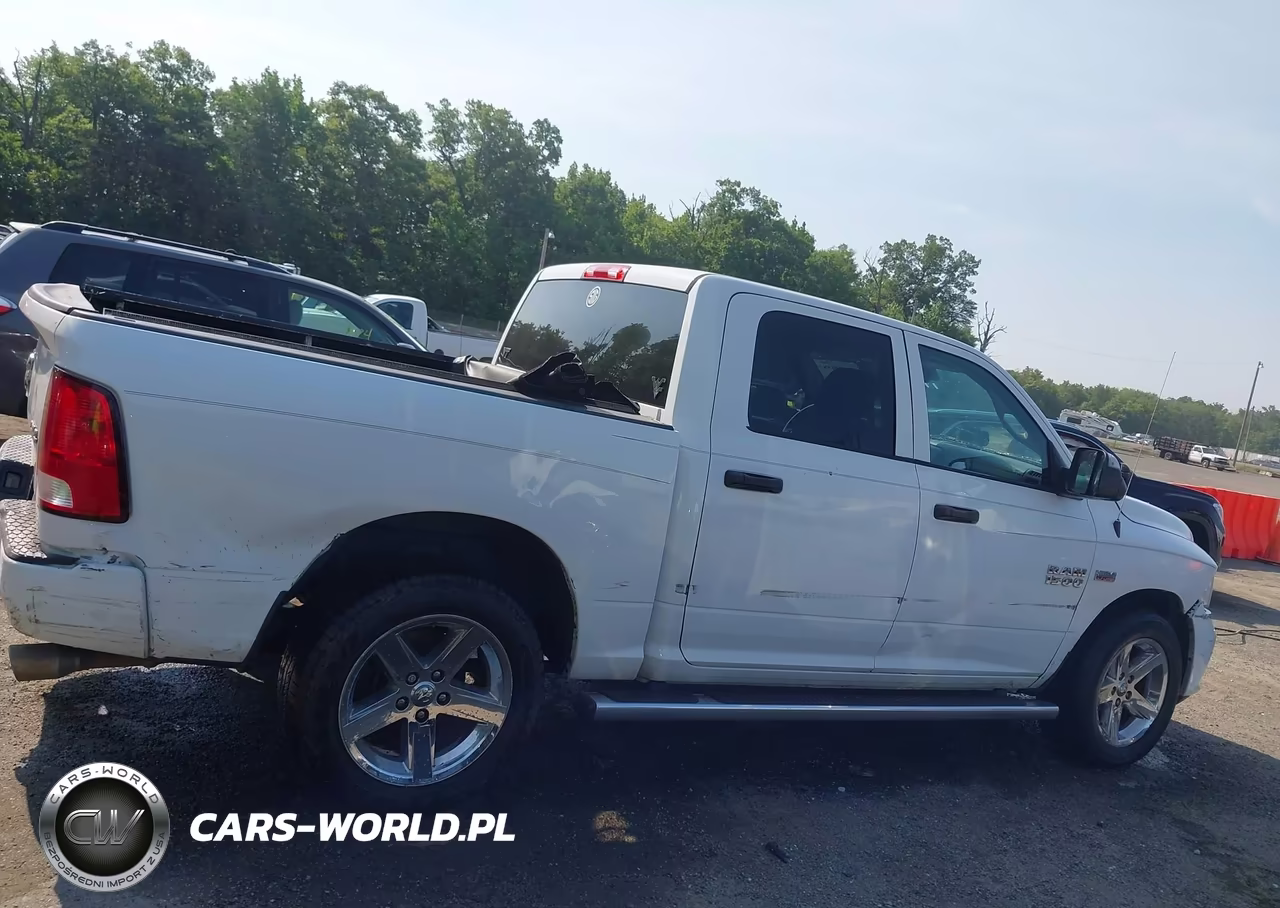 2016 Ram 1500 Express VIN:3C6RR7KTXGG296137 - 13