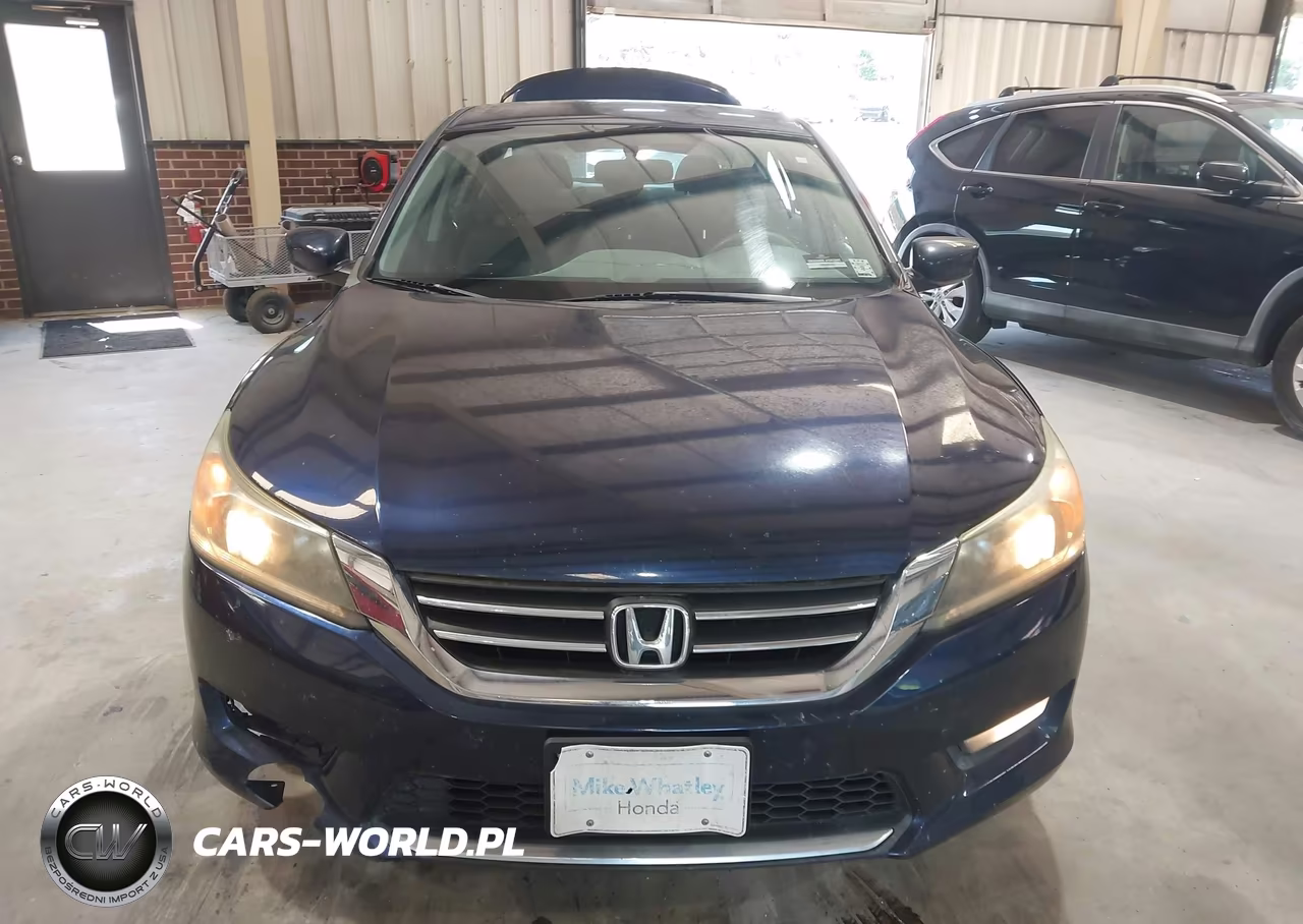2015 Honda Accord Sport VIN:1HGCR2F53FA134295 - 12
