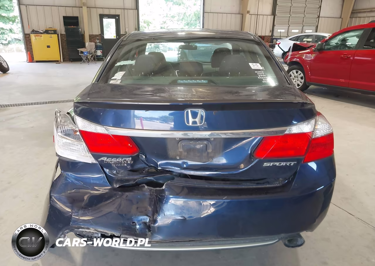 2015 Honda Accord Sport VIN:1HGCR2F53FA134295 - 16