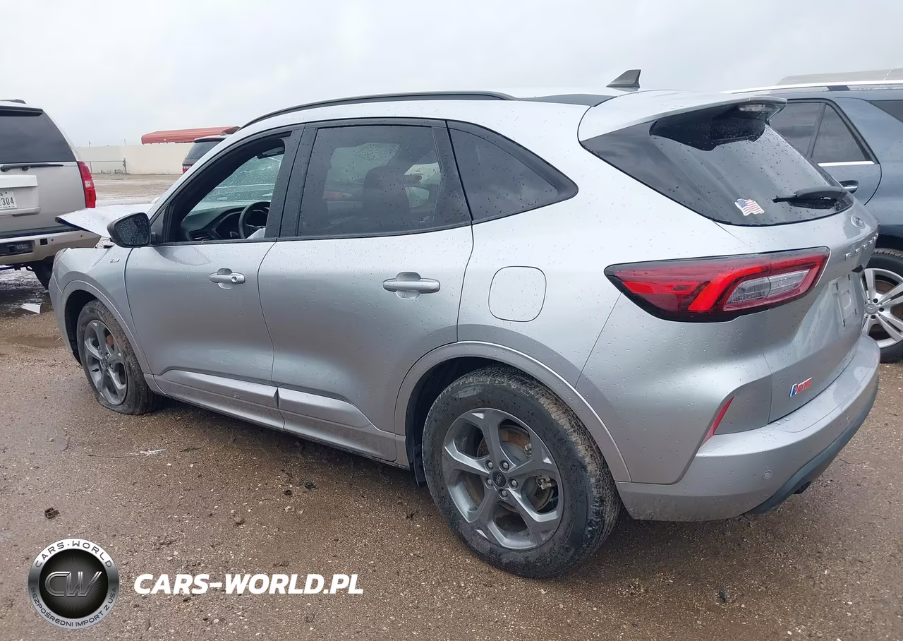 2023 Ford Escape St-Line VIN:1FMCU0MN5PUB35903 - 3