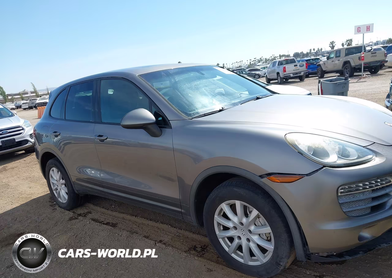 2011 Porsche Cayenne S VIN:WP1AB2A23BLA44066 - 13
