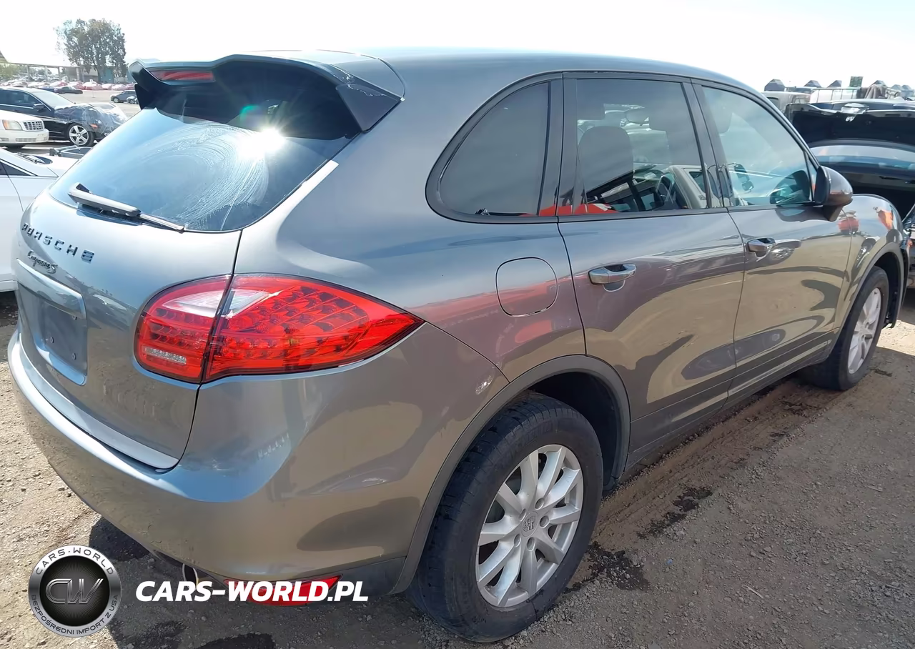 2011 Porsche Cayenne S VIN:WP1AB2A23BLA44066 - 4