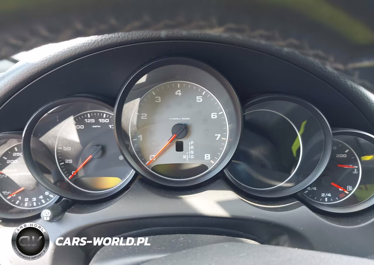 2011 Porsche Cayenne S VIN:WP1AB2A23BLA44066 - 7
