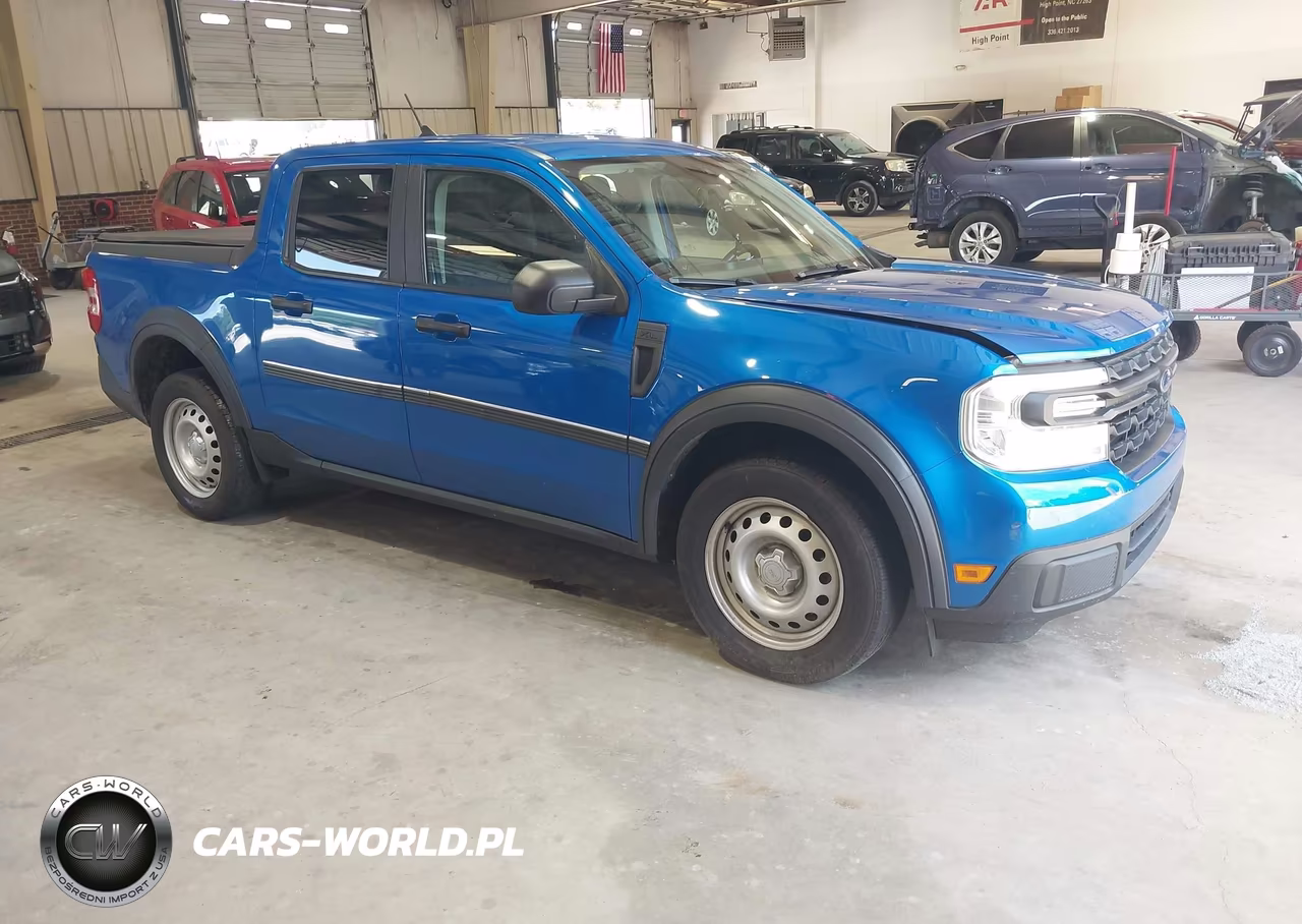 2022 Ford Maverick Xl VIN:3FTTW8E3XNRA72747 - 1