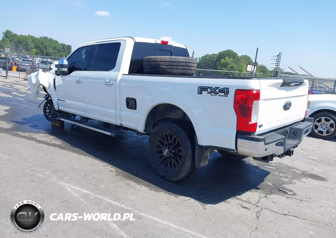 2019 Ford F-250 Xlt VIN:1FT7W2BT2KEF36728 - 3