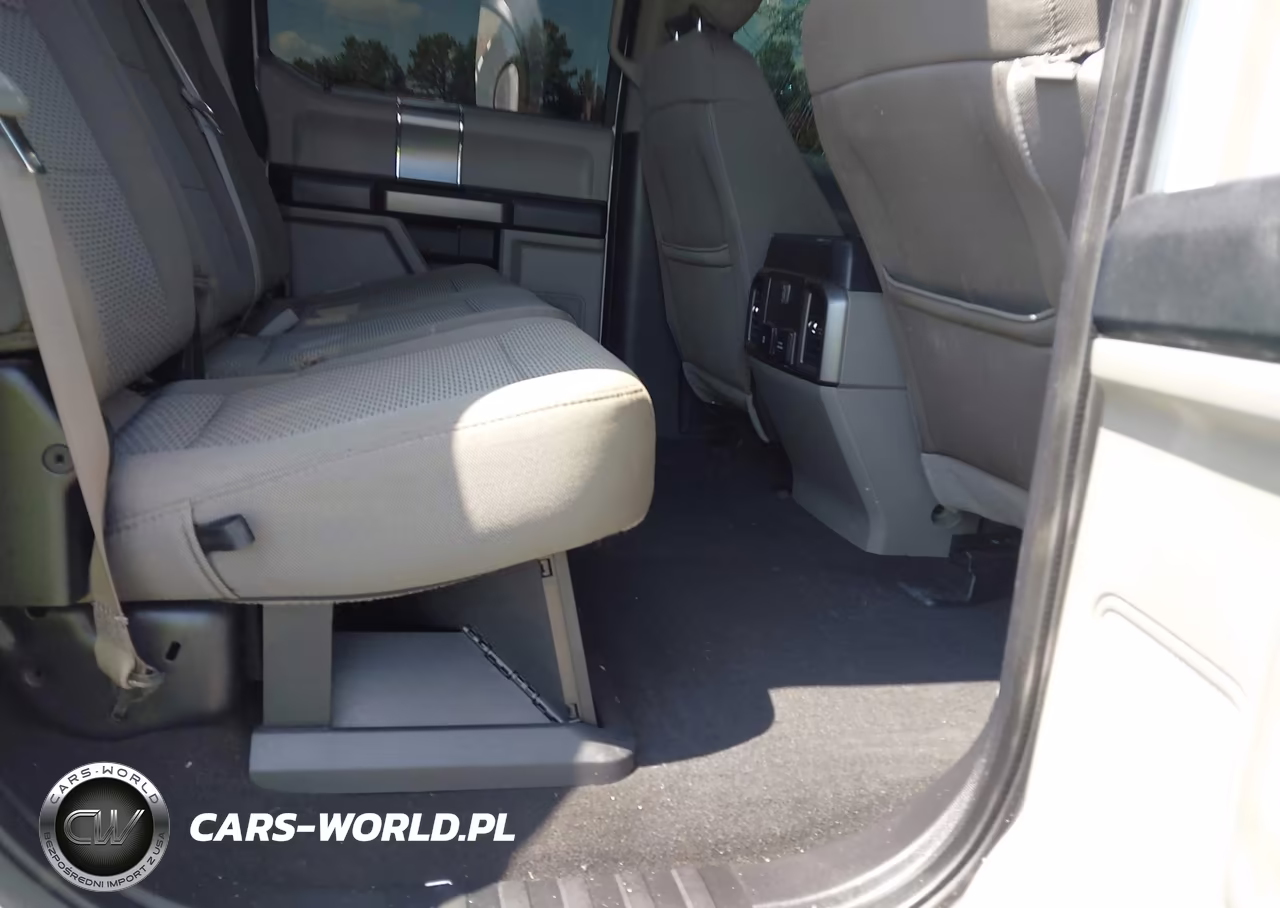 2019 Ford F-250 Xlt VIN:1FT7W2BT2KEF36728 - 8