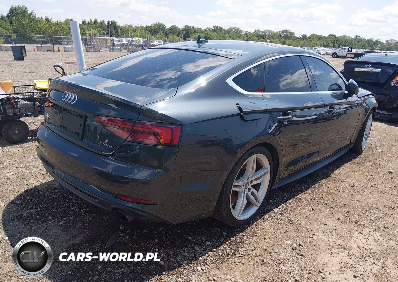 2019 Audi A5 45 Premium VIN:WAUFNCF55KA044909 - 4