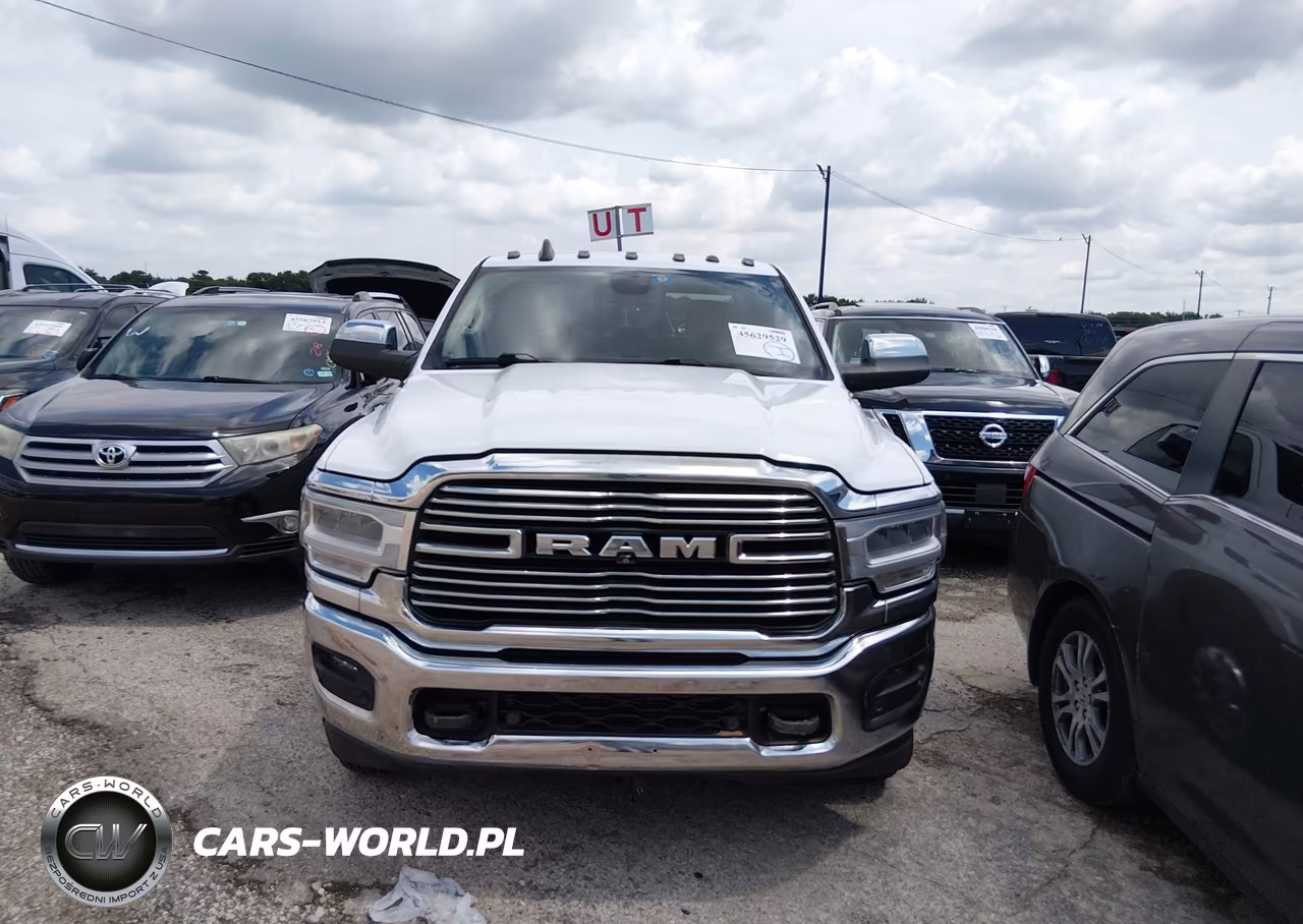 2020 Ram 3500 Laramie VIN:3C63RRJL4LG295028 - 12