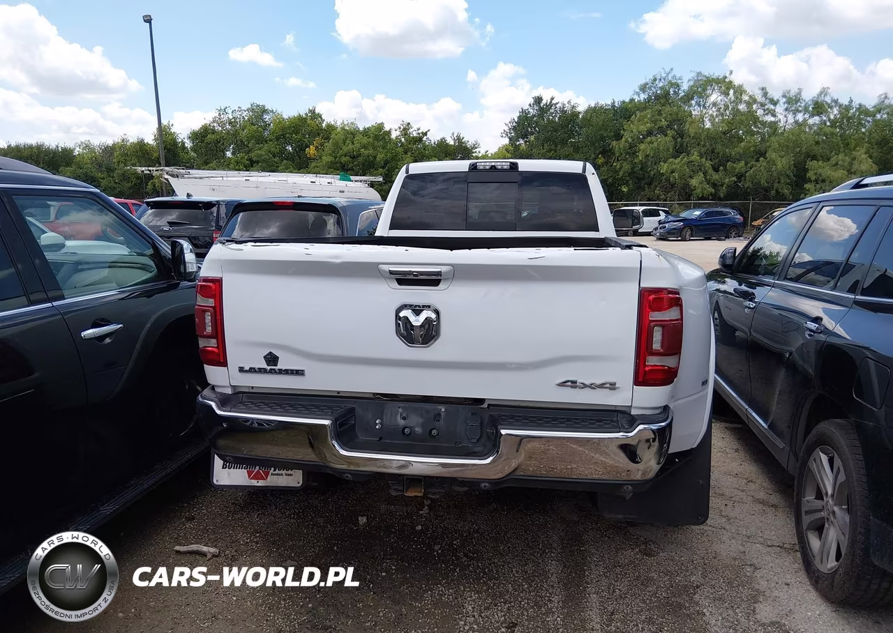 2020 Ram 3500 Laramie VIN:3C63RRJL4LG295028 - 15