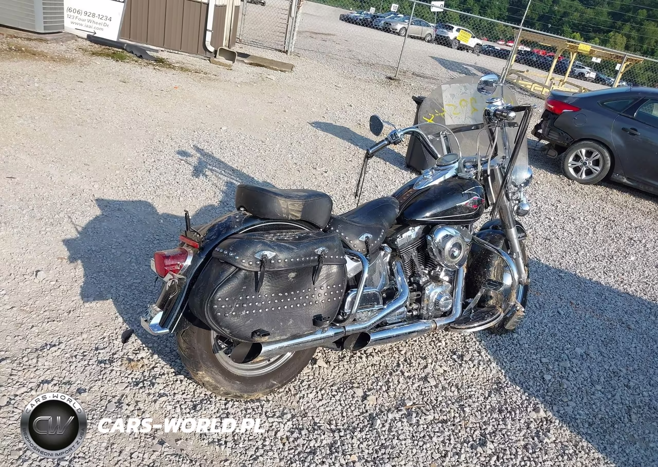 2009 Harley-Davidson Flstc VIN:1HD1BW5189Y036745 - 4