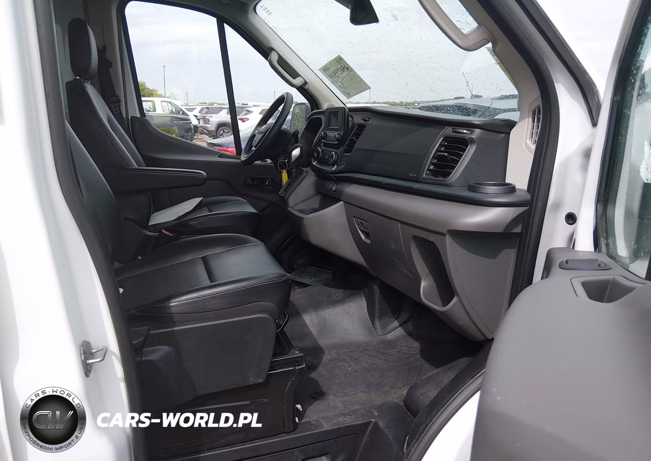 2025 Ford Transit-250 VIN:1FTBR1C80SKB03206 - 5