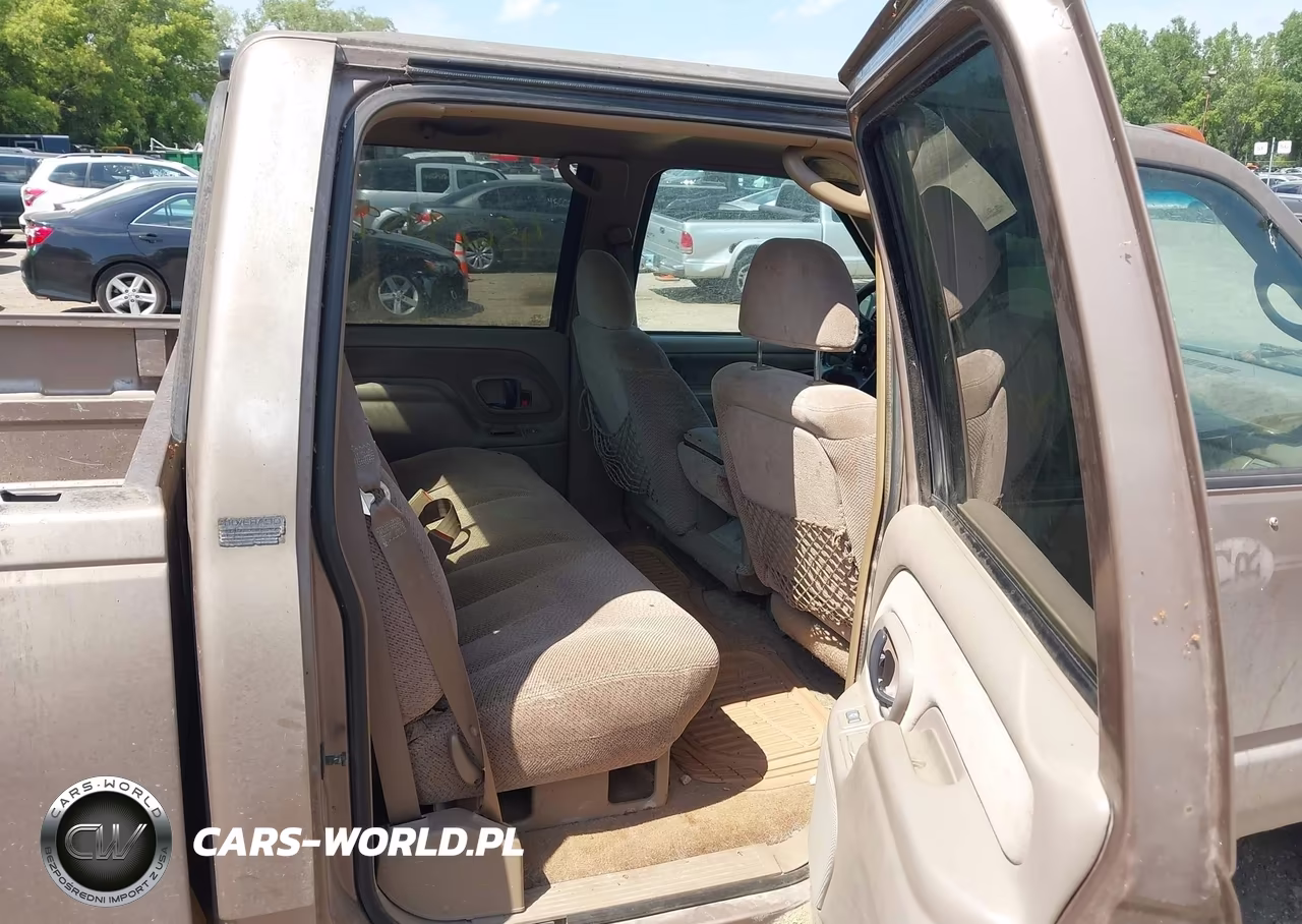 1995 Chevrolet Gmt-400 K3500 VIN:1GCHK33N1SF002376 - 8