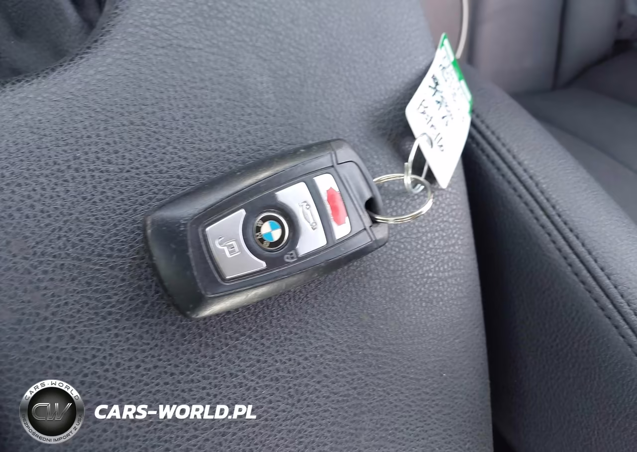 2016 BMW 320I xDrive VIN:WBA8E5G55GNU20284 - 11