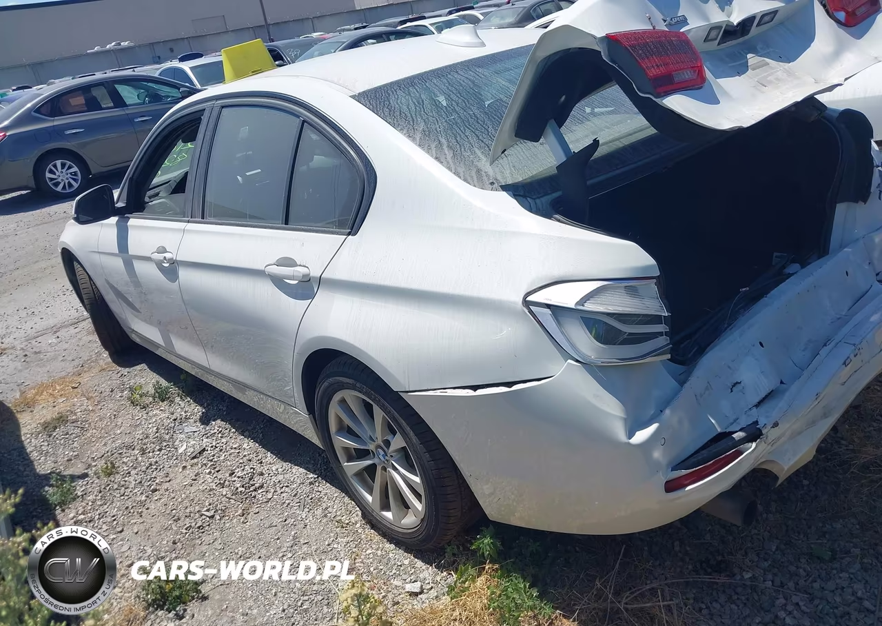 2016 BMW 320I xDrive VIN:WBA8E5G55GNU20284 - 3