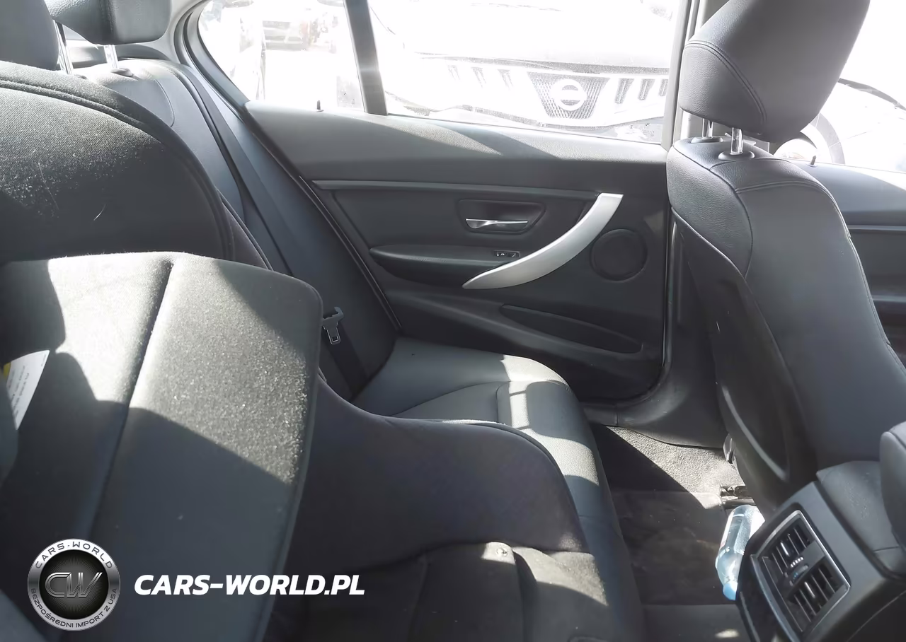 2016 BMW 320I xDrive VIN:WBA8E5G55GNU20284 - 8