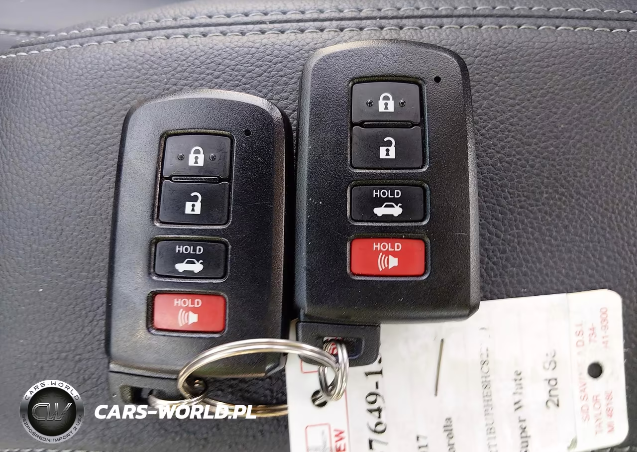 2017 Toyota Corolla Xle VIN:2T1BURHE8HC822600 - 11