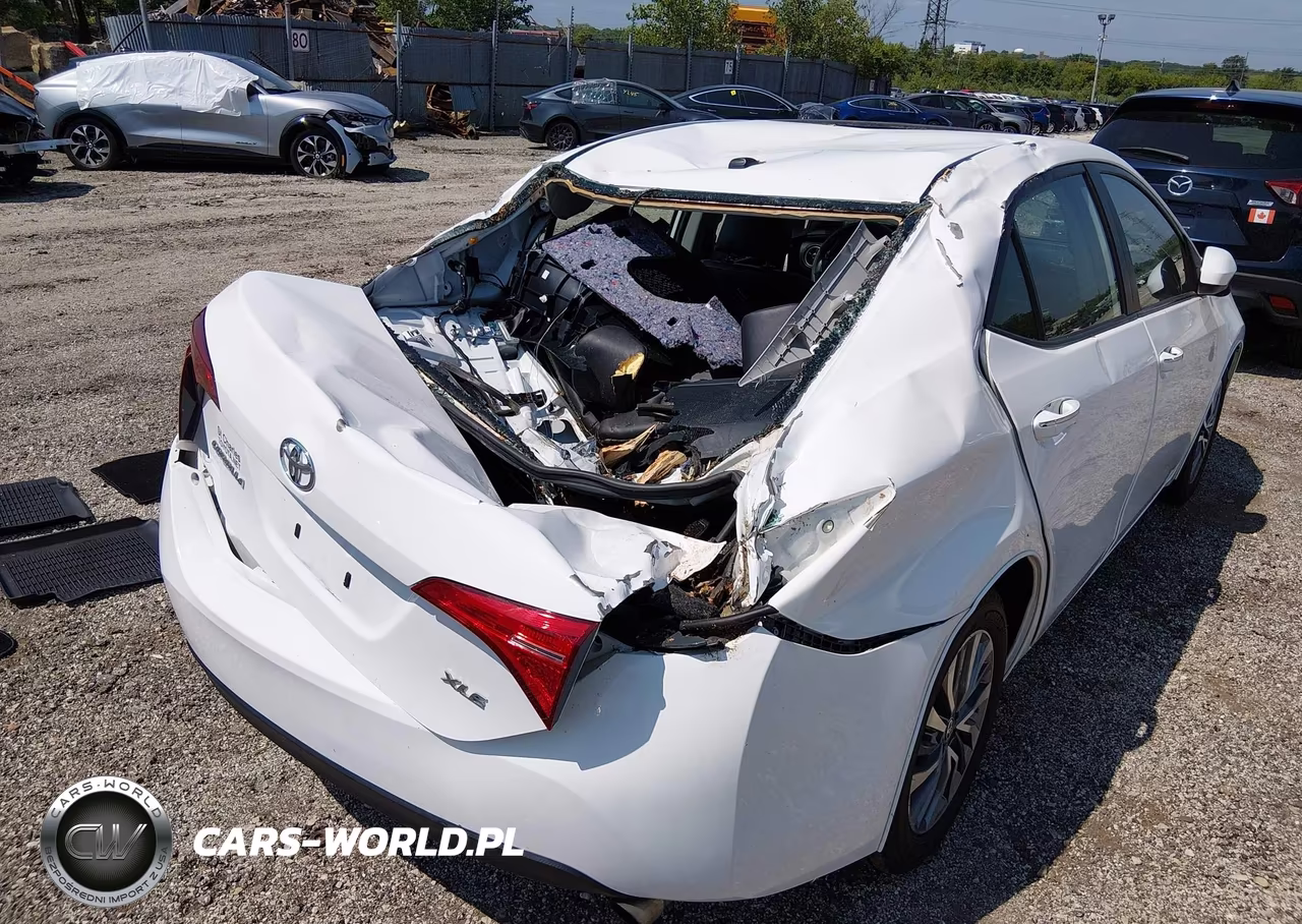 2017 Toyota Corolla Xle VIN:2T1BURHE8HC822600 - 6