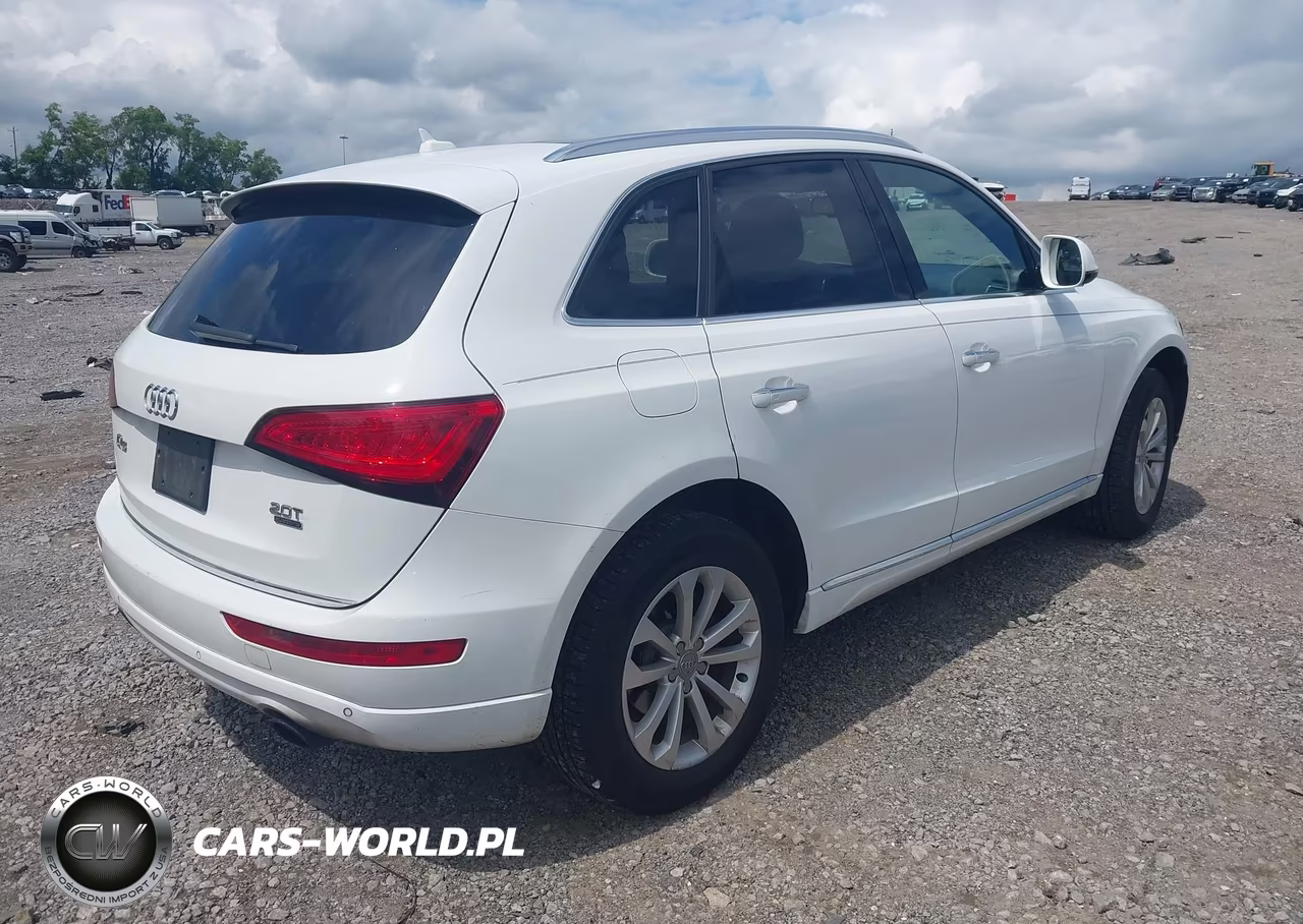 2015 Audi Q5 2.0T Premium VIN:WA1LFAFP6FA072873 - 4