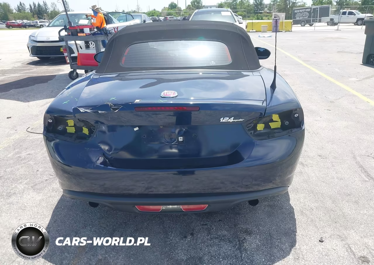2018 Fiat 124 Spider Classica VIN:JC1NFAEK1J0135961 - 17