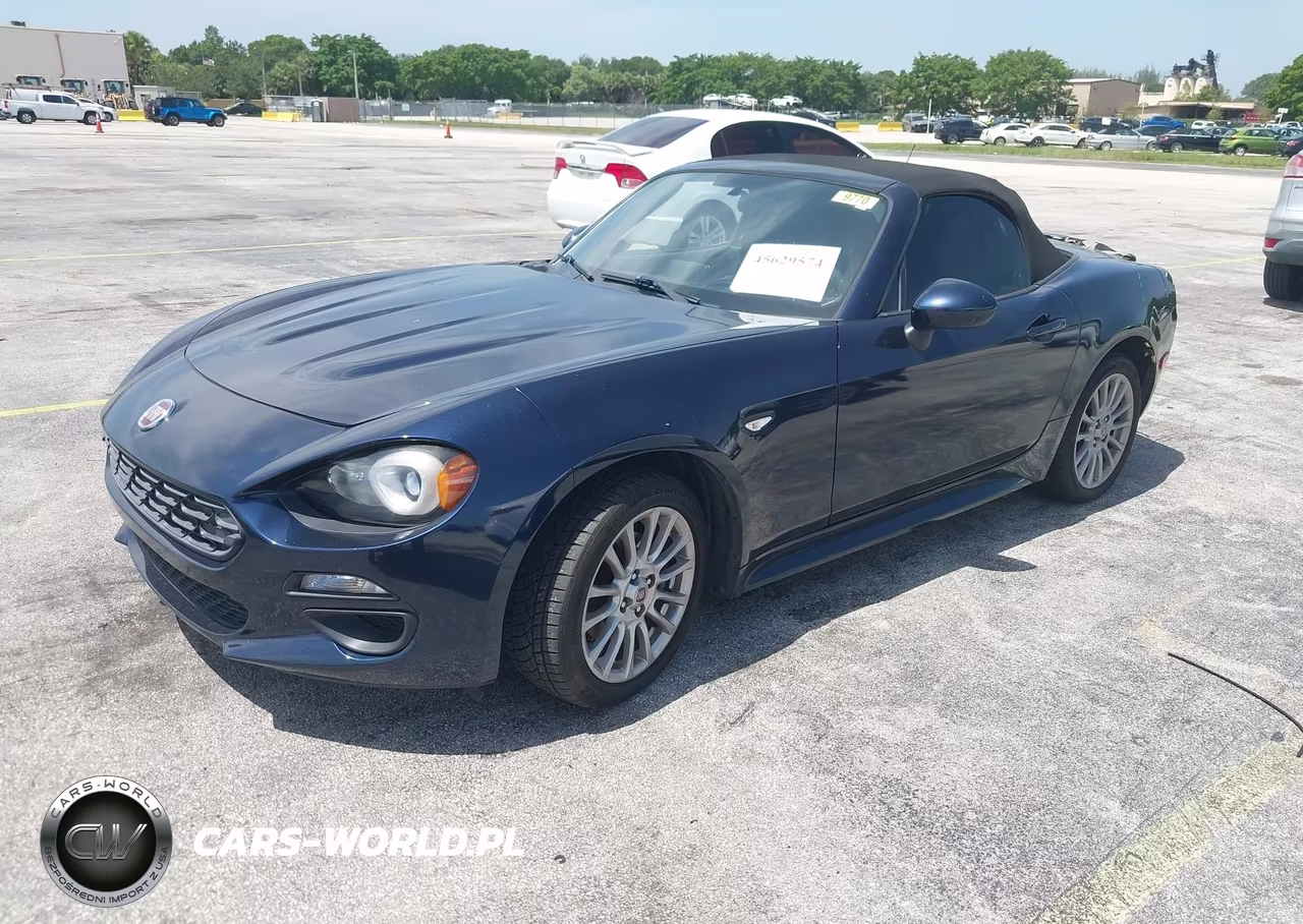 2018 Fiat 124 Spider Classica VIN:JC1NFAEK1J0135961 - 2